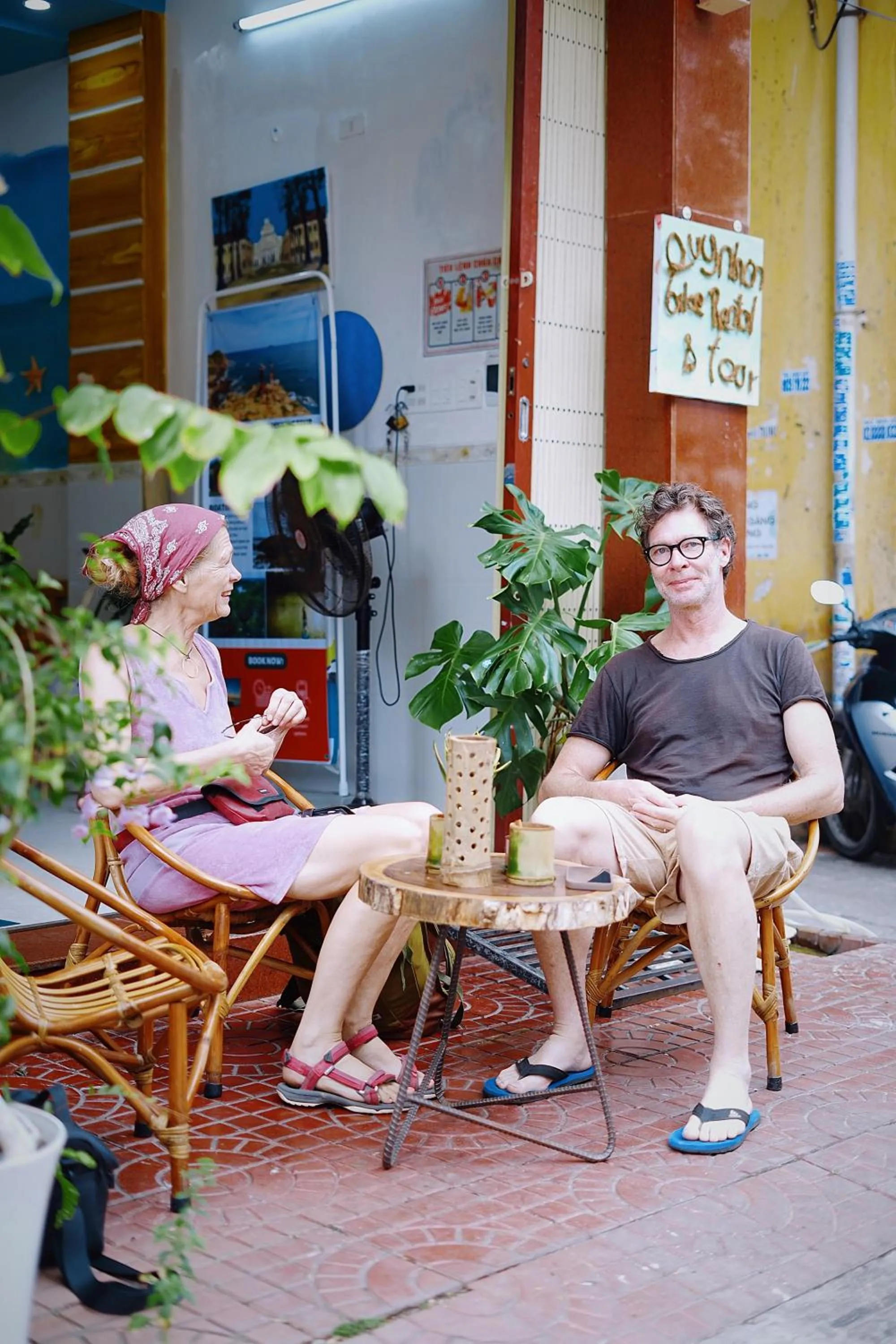 People in Sông Suối Homestay