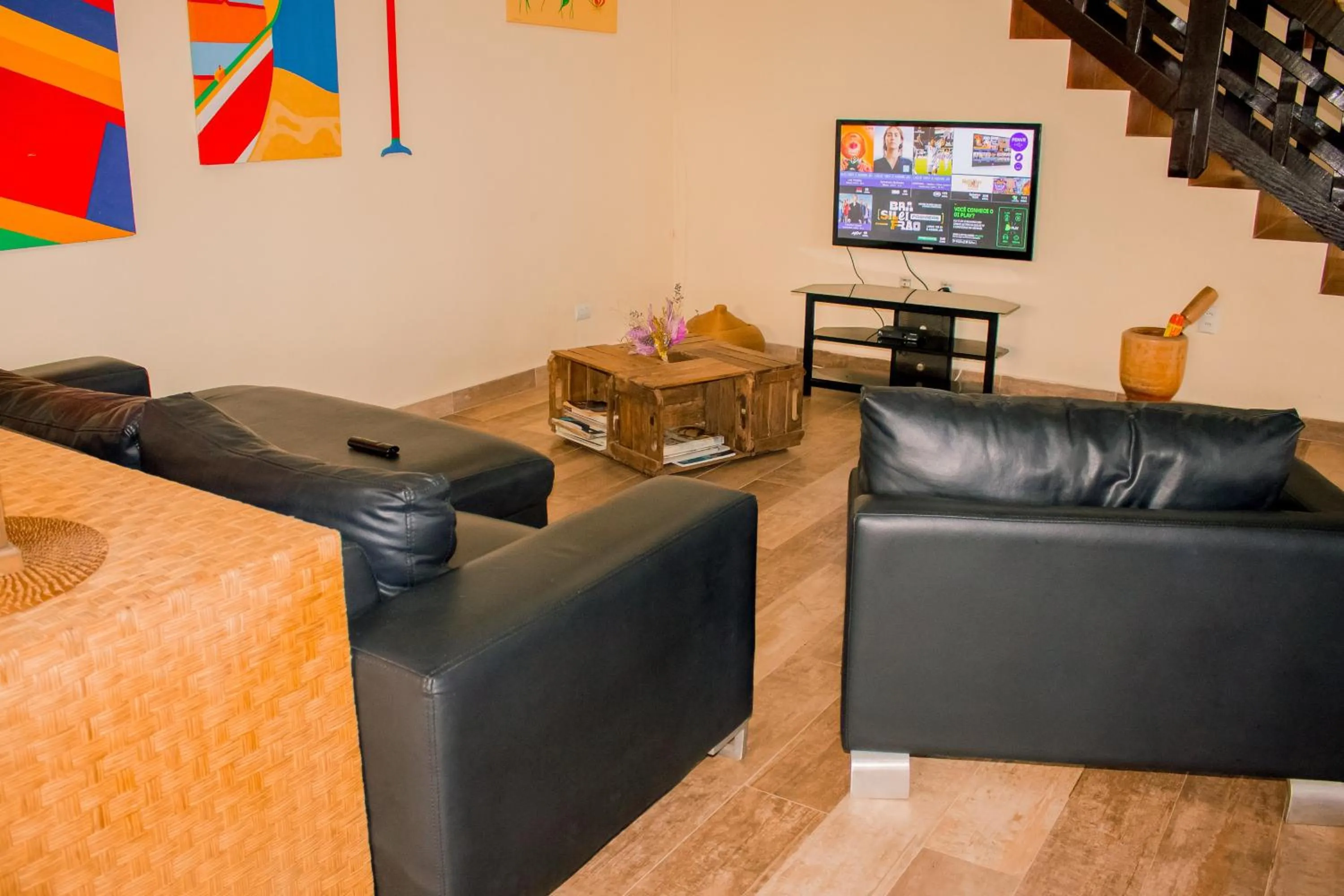 Communal lounge/ TV room in Pousada Canto Grande