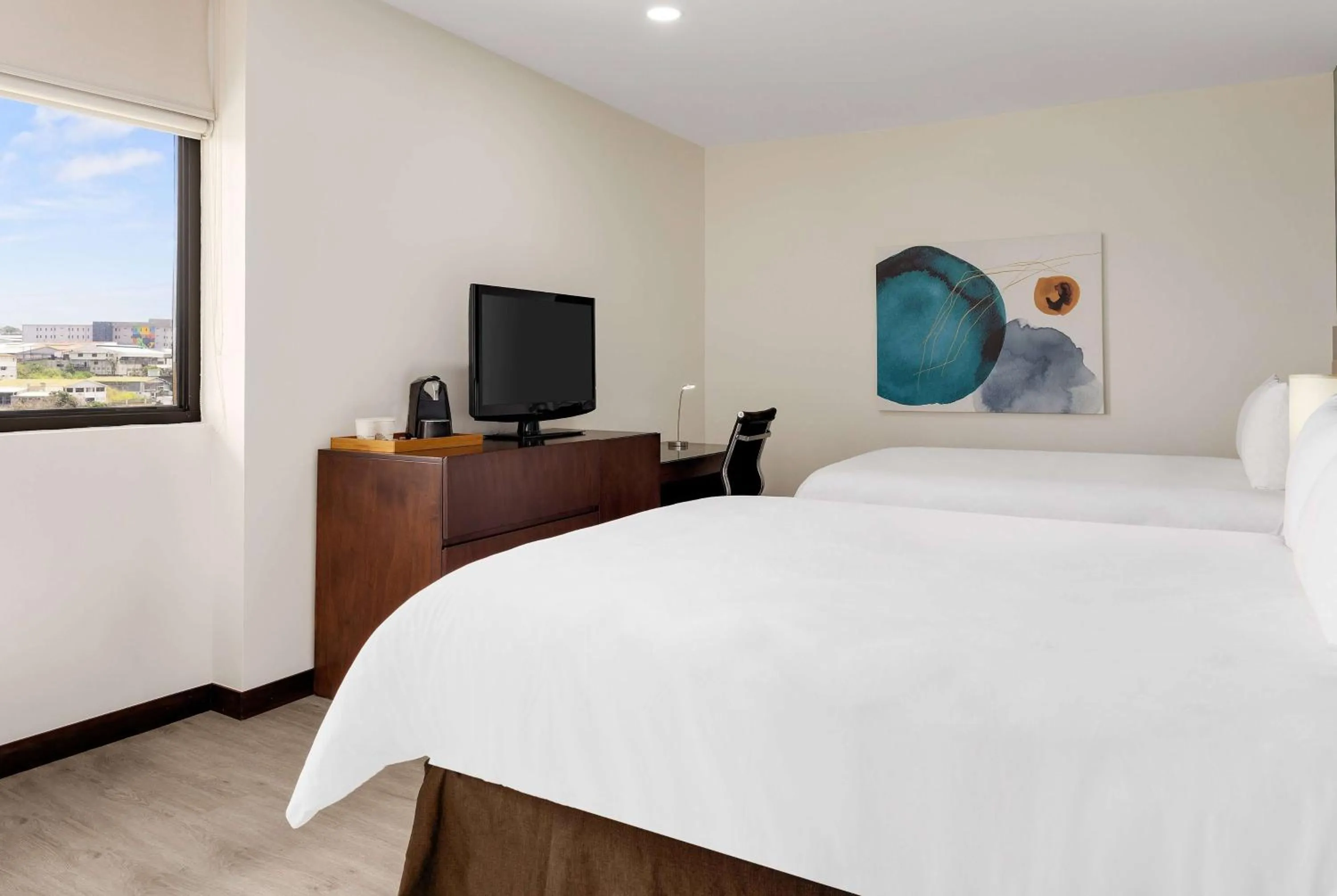 Photo of the whole room, Bed in Wyndham Garden San Jose Escazu, Costa Rica