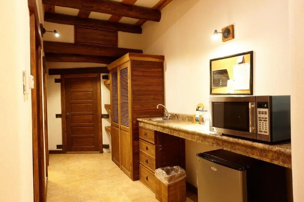 Staff in Hotel Quinta Mision