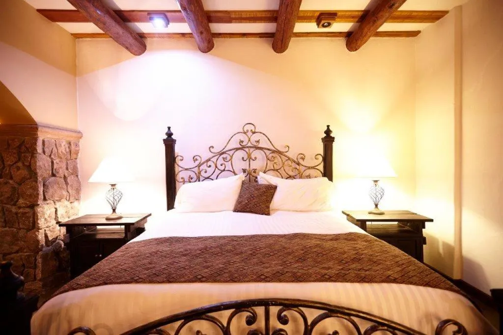 Bed in Hotel Quinta Mision