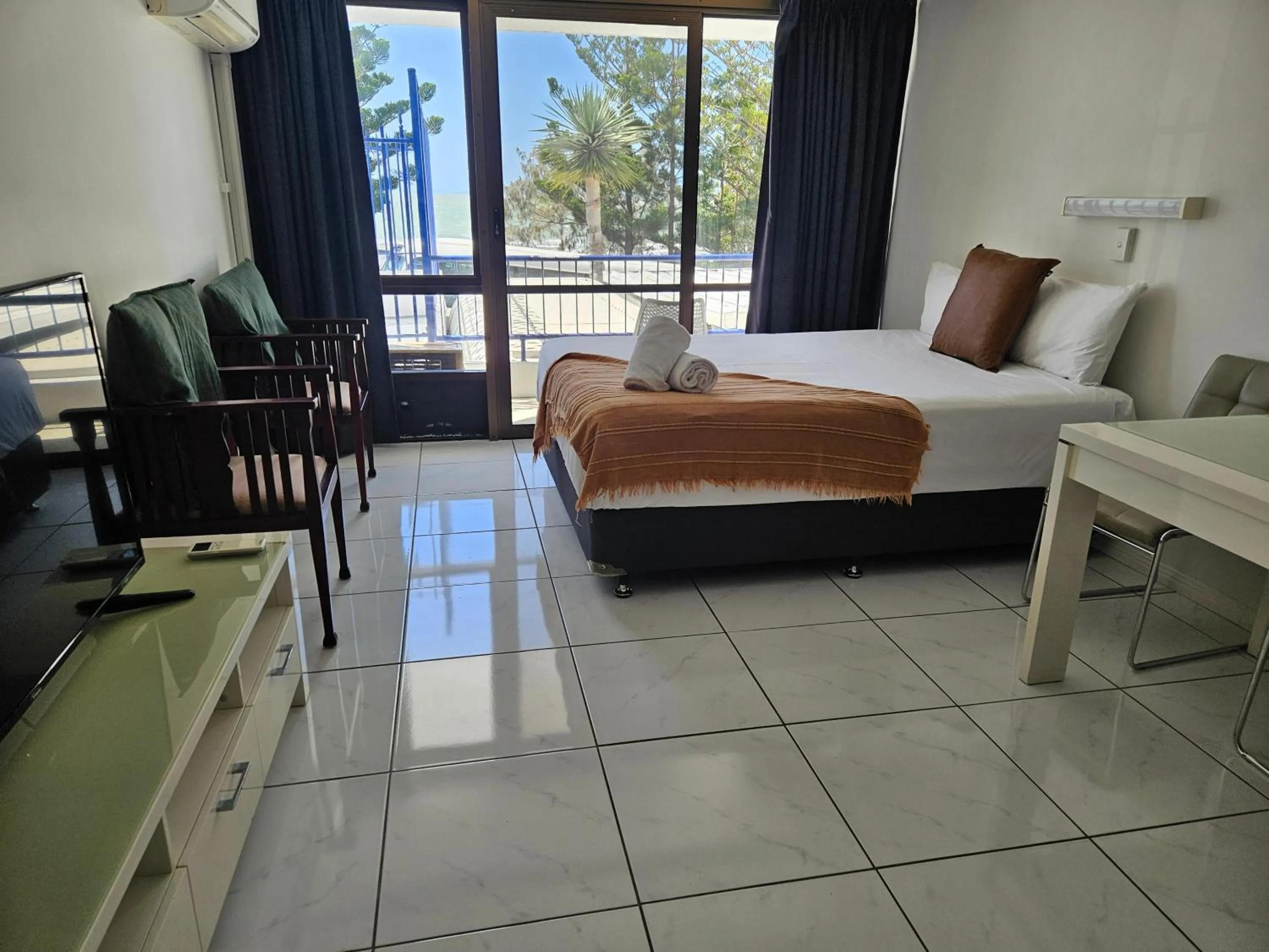 Bed in Bayview Tower