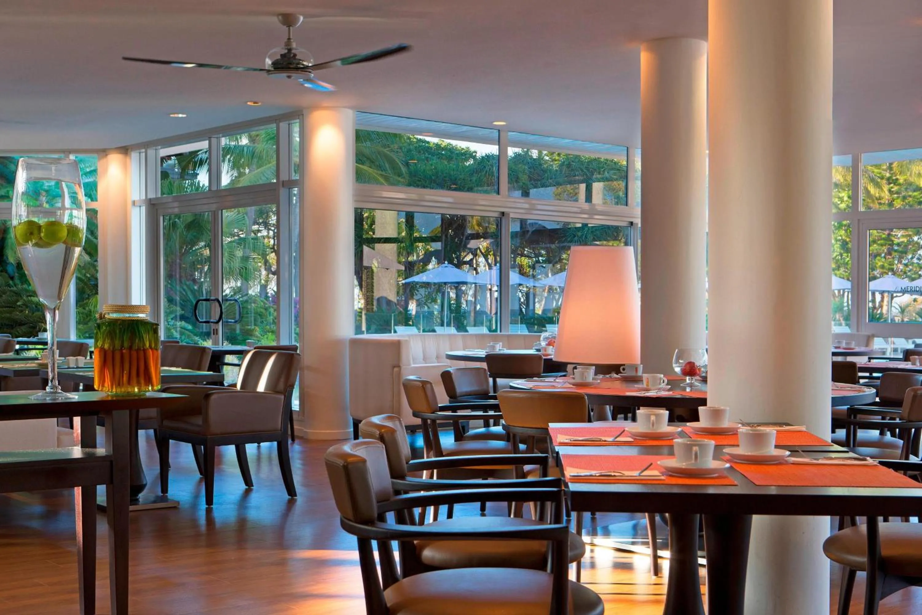 Restaurant/places to eat in Le Méridien Nouméa Resort & Spa