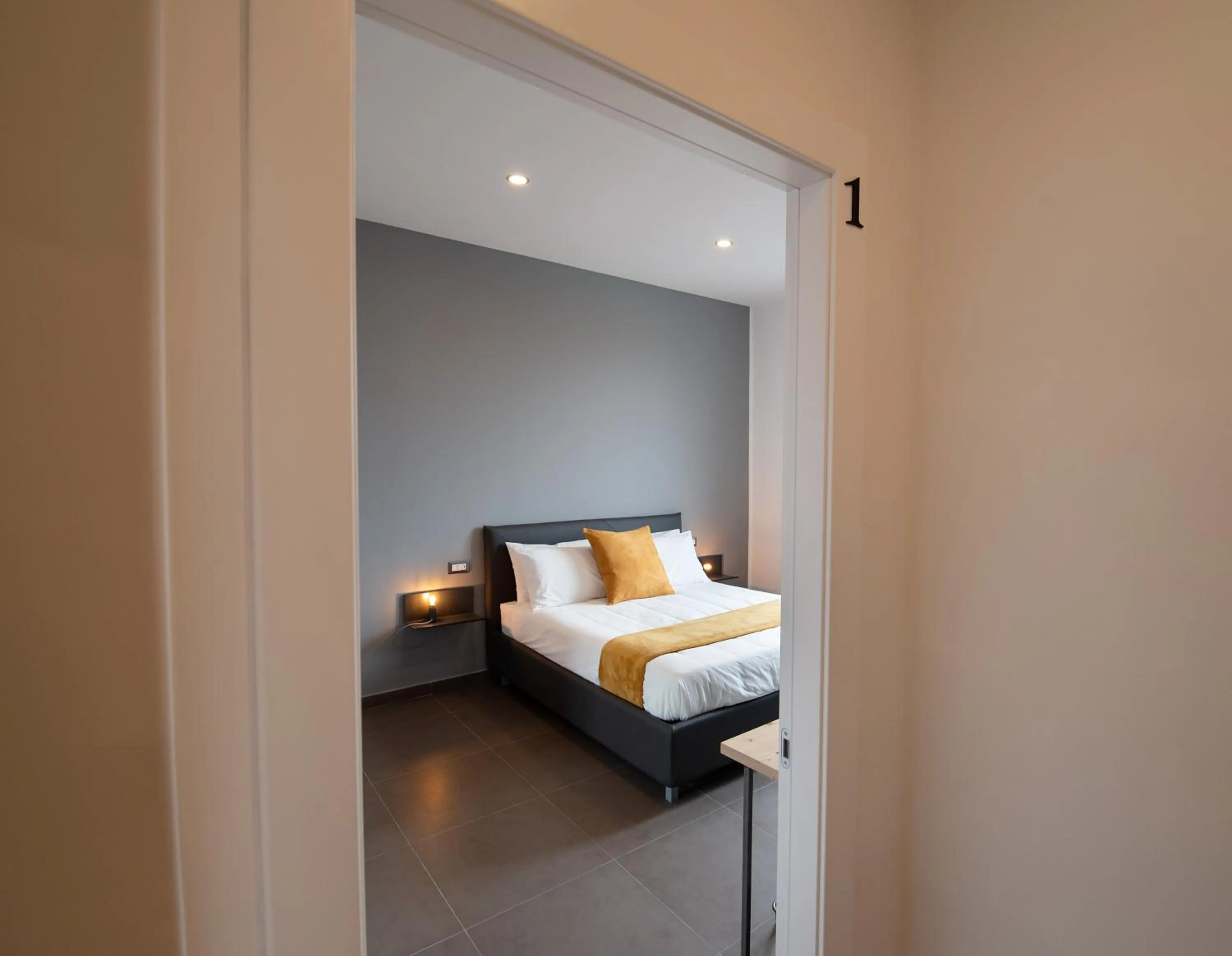 Bed in GB Vesuvius Napoli