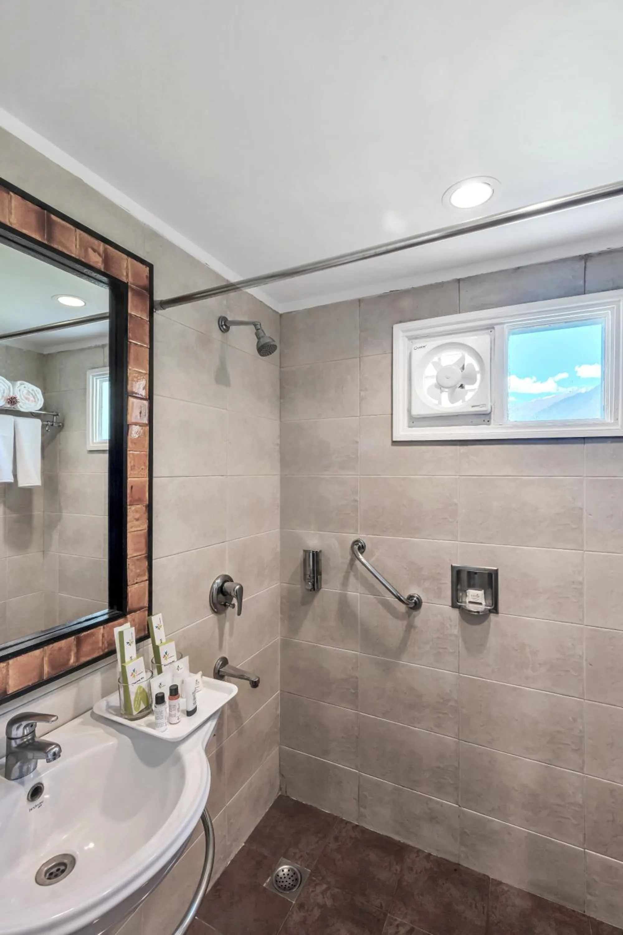 Bathroom in Club Mahindra Snow Peaks Manali