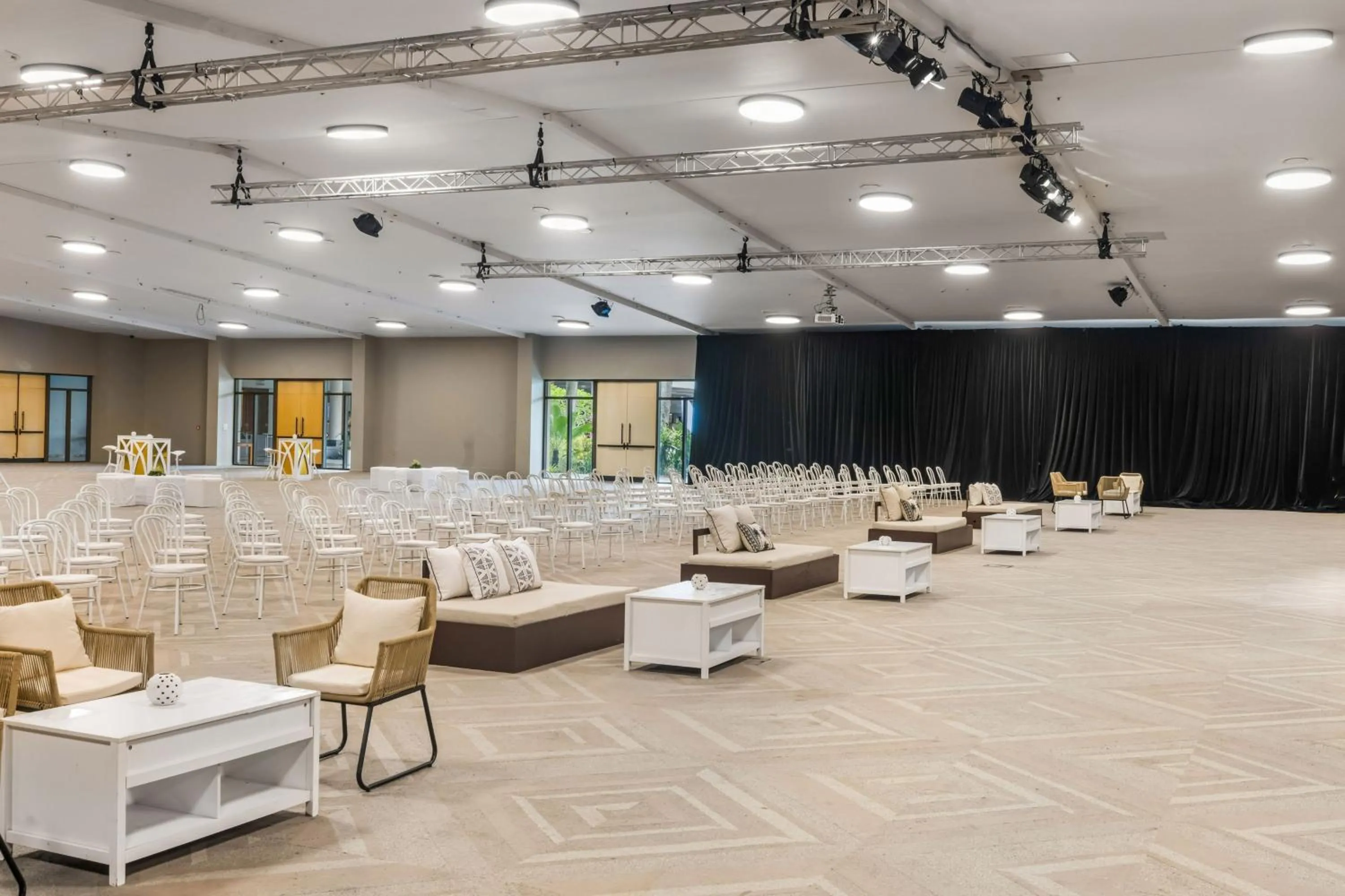 Meeting/conference room in Sheraton Fiji Golf & Beach Resort