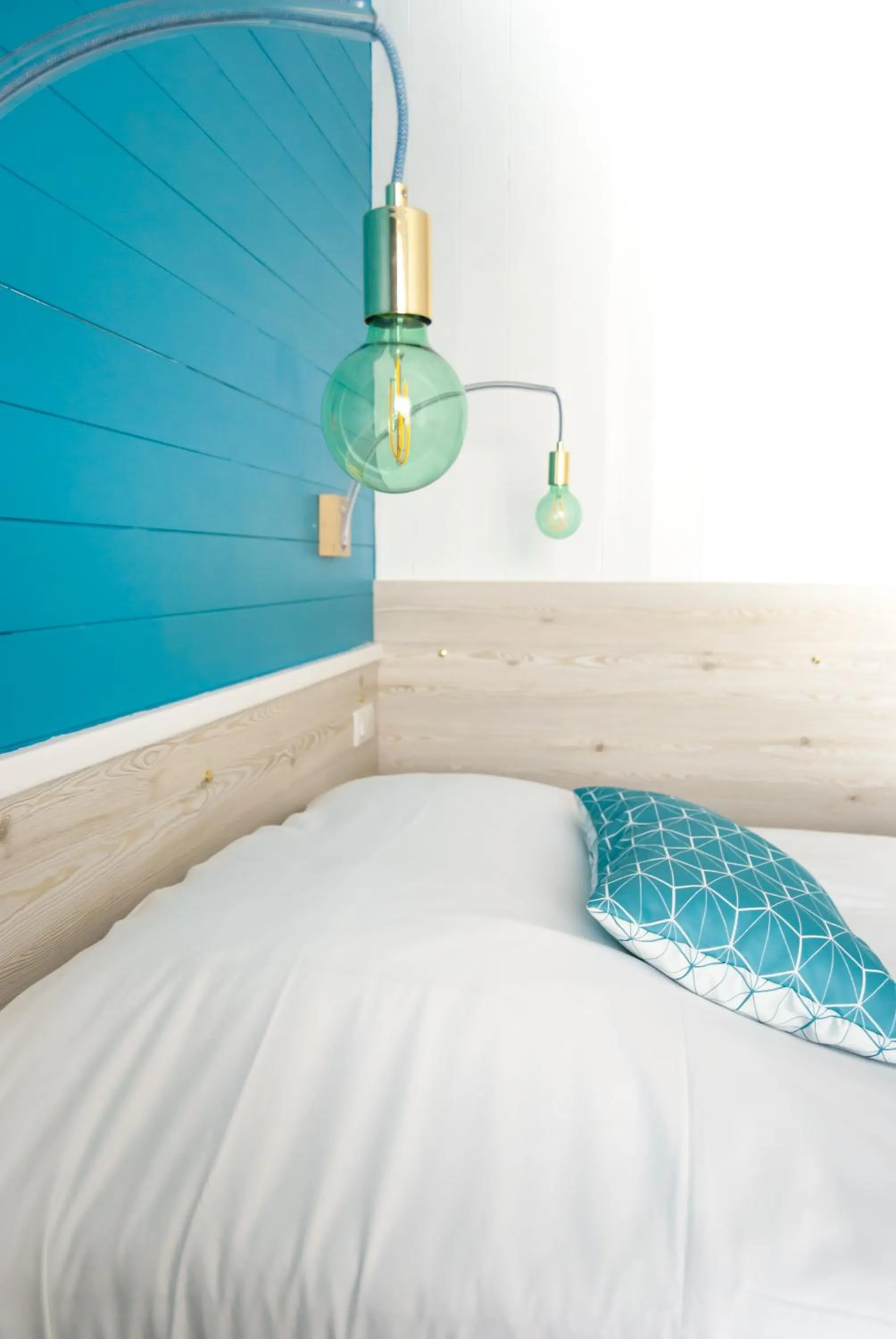 Bed in Hotel La Cote Oceane- Bureau- 250 m plage