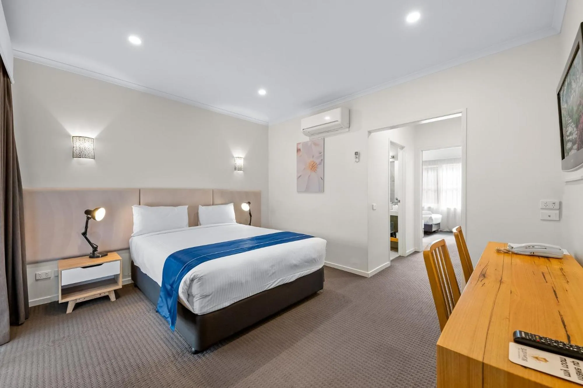Bed in Rowville International Hotel