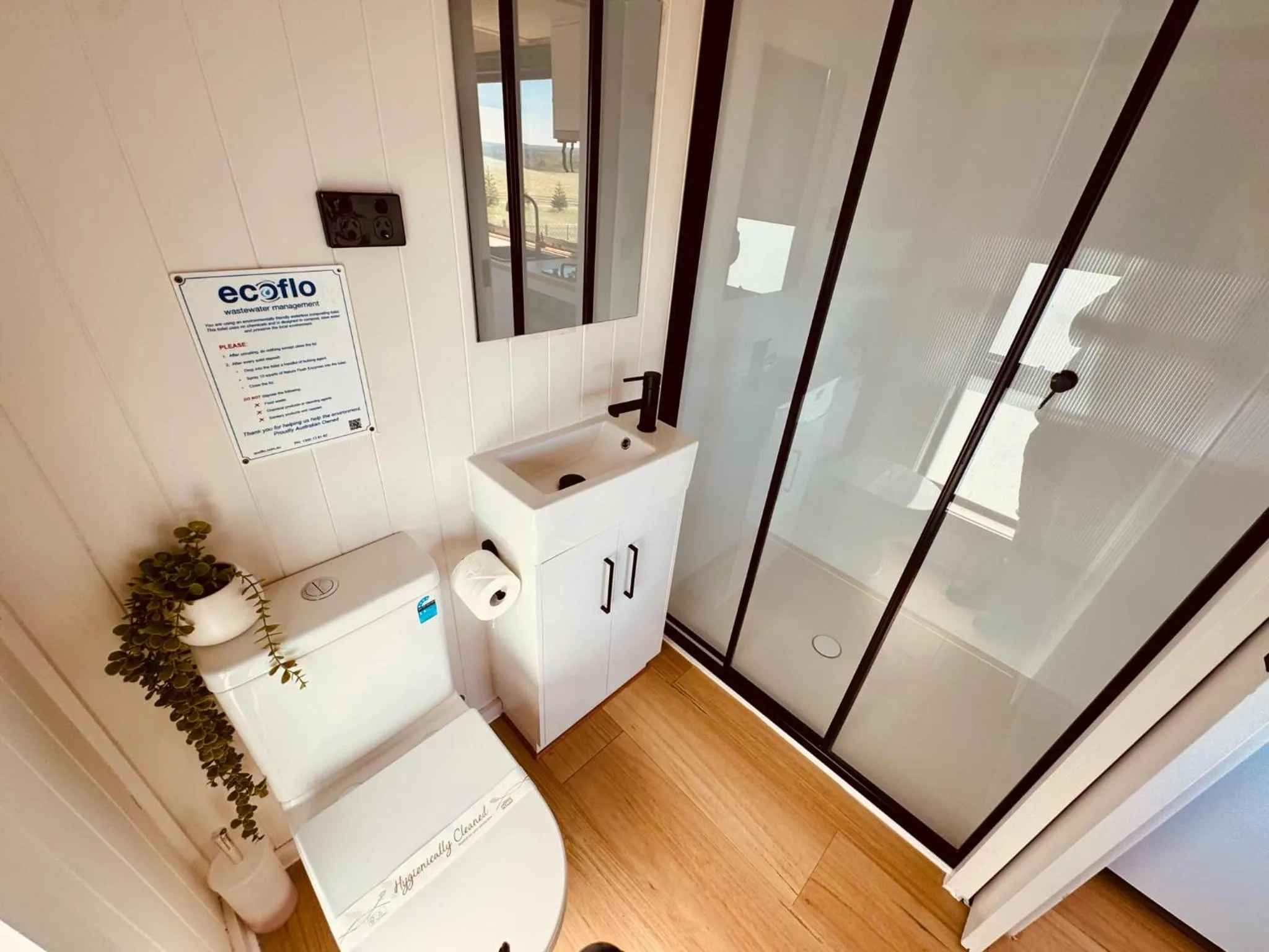 Shower in Kryal Castle Ballarat