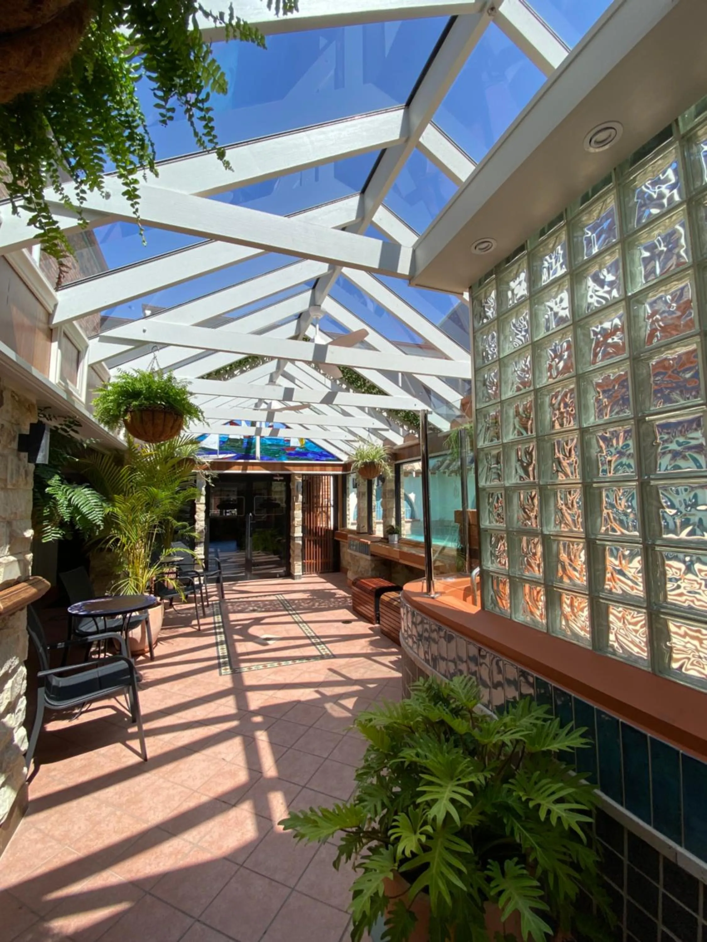 Swimming pool in Ettalong Beach Tourist Resort