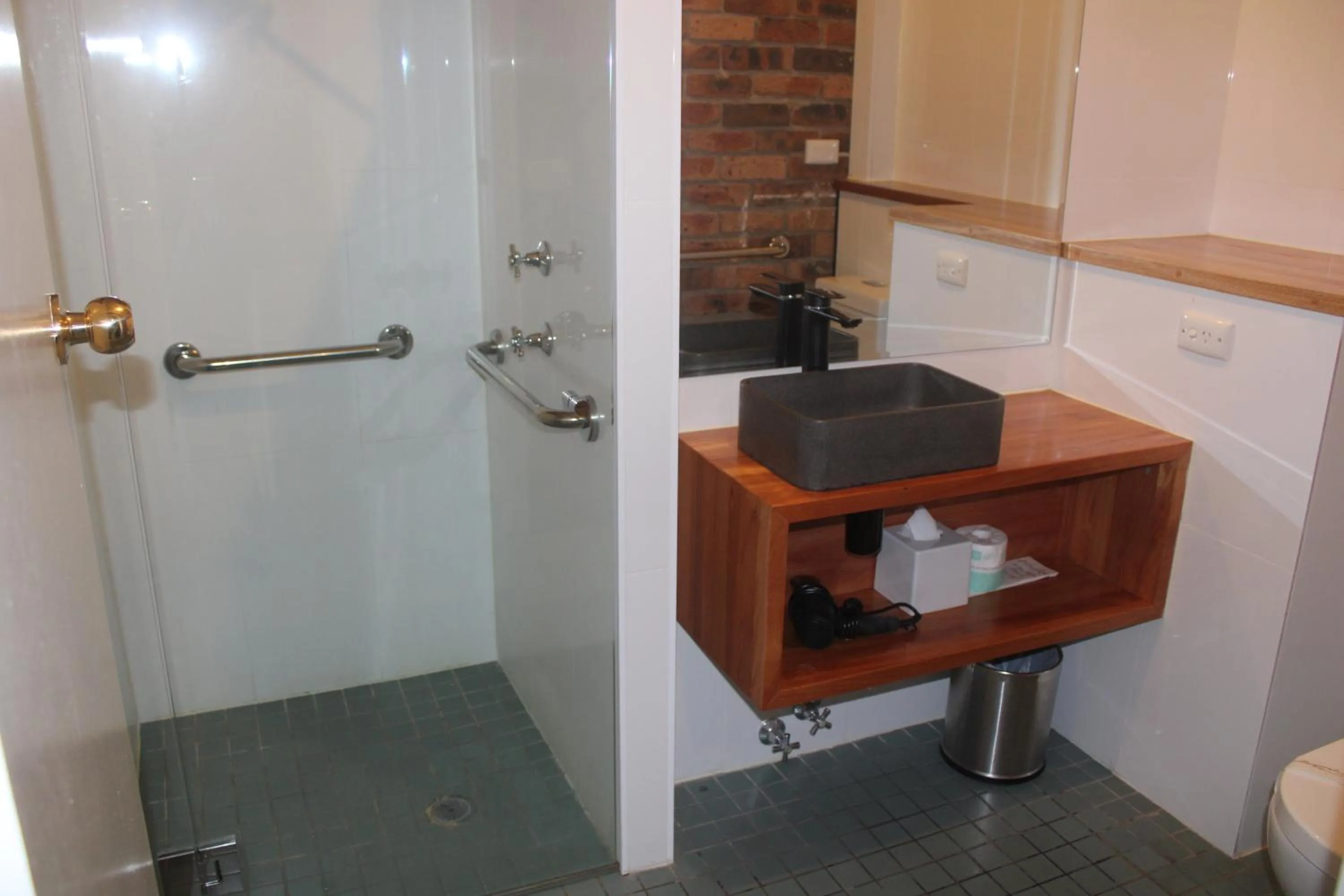 Ettalong Beach Tourist Resort