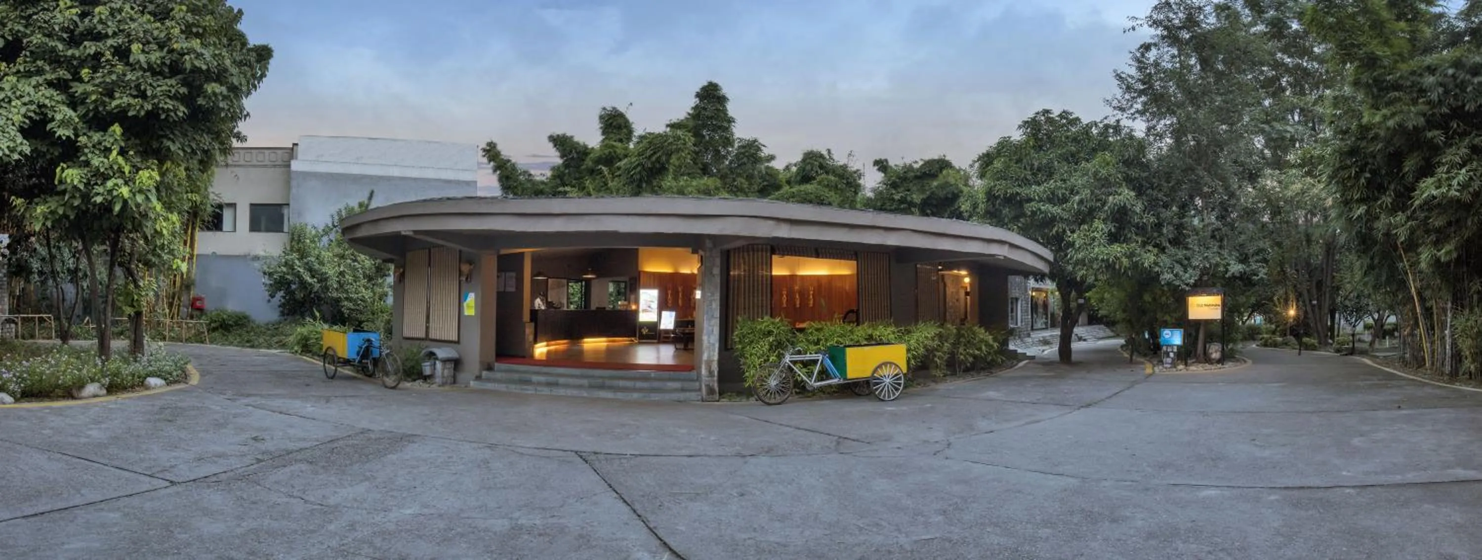 Lobby or reception in Club Mahindra Corbett