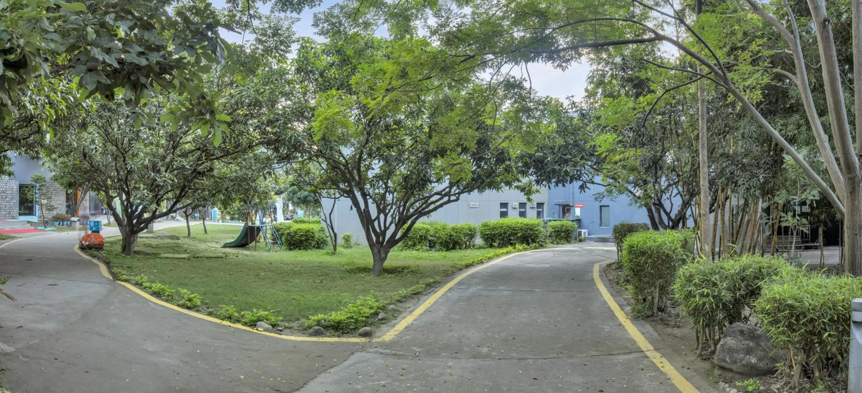 Property building in Club Mahindra Corbett