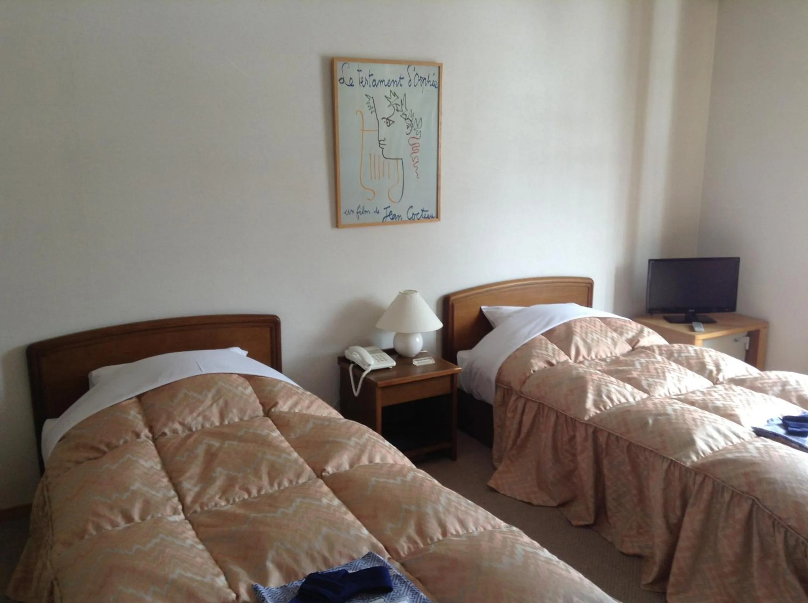 Bed in Hakuba Alpine Hotel