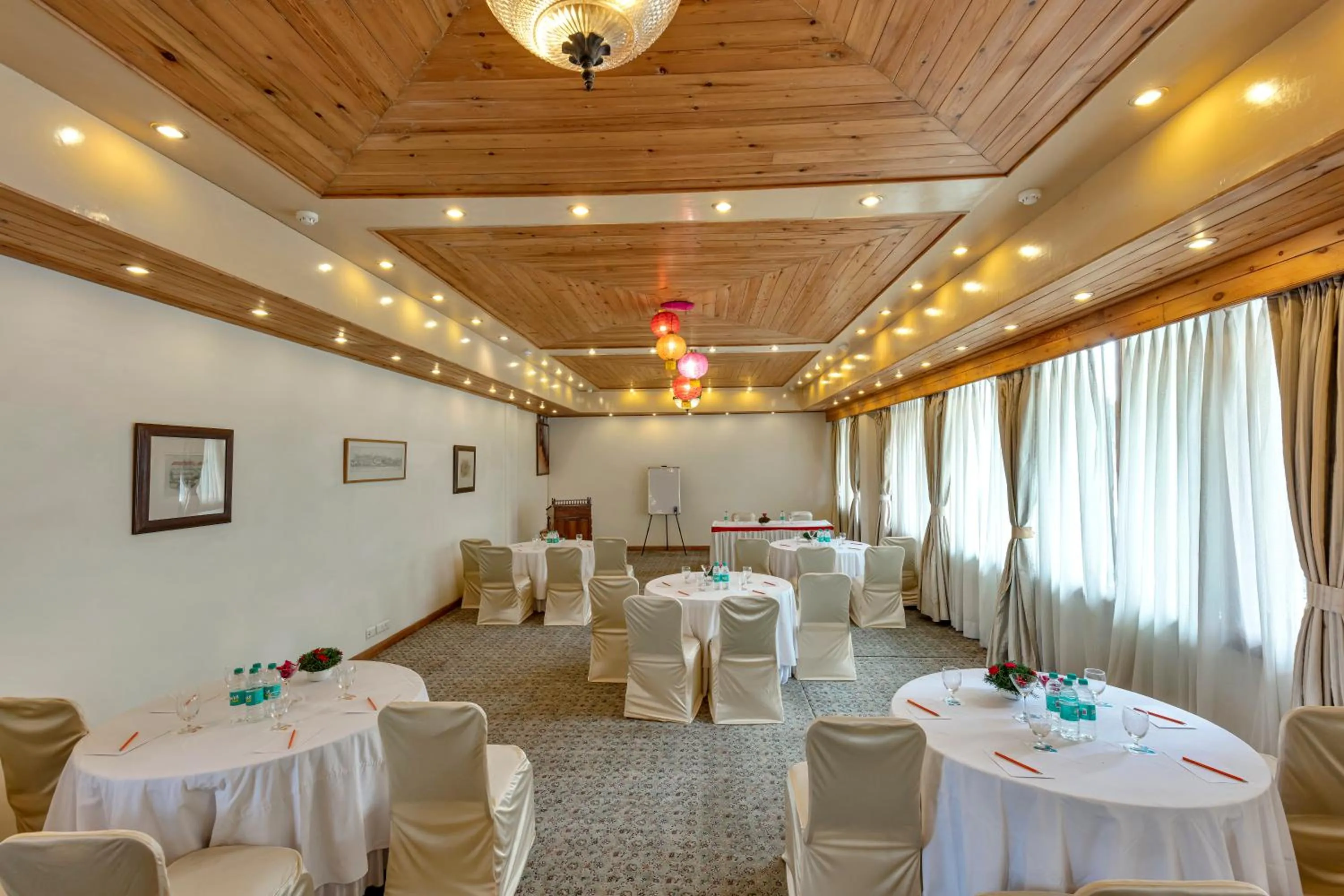 Meeting/conference room in Club Mahindra Mashobra