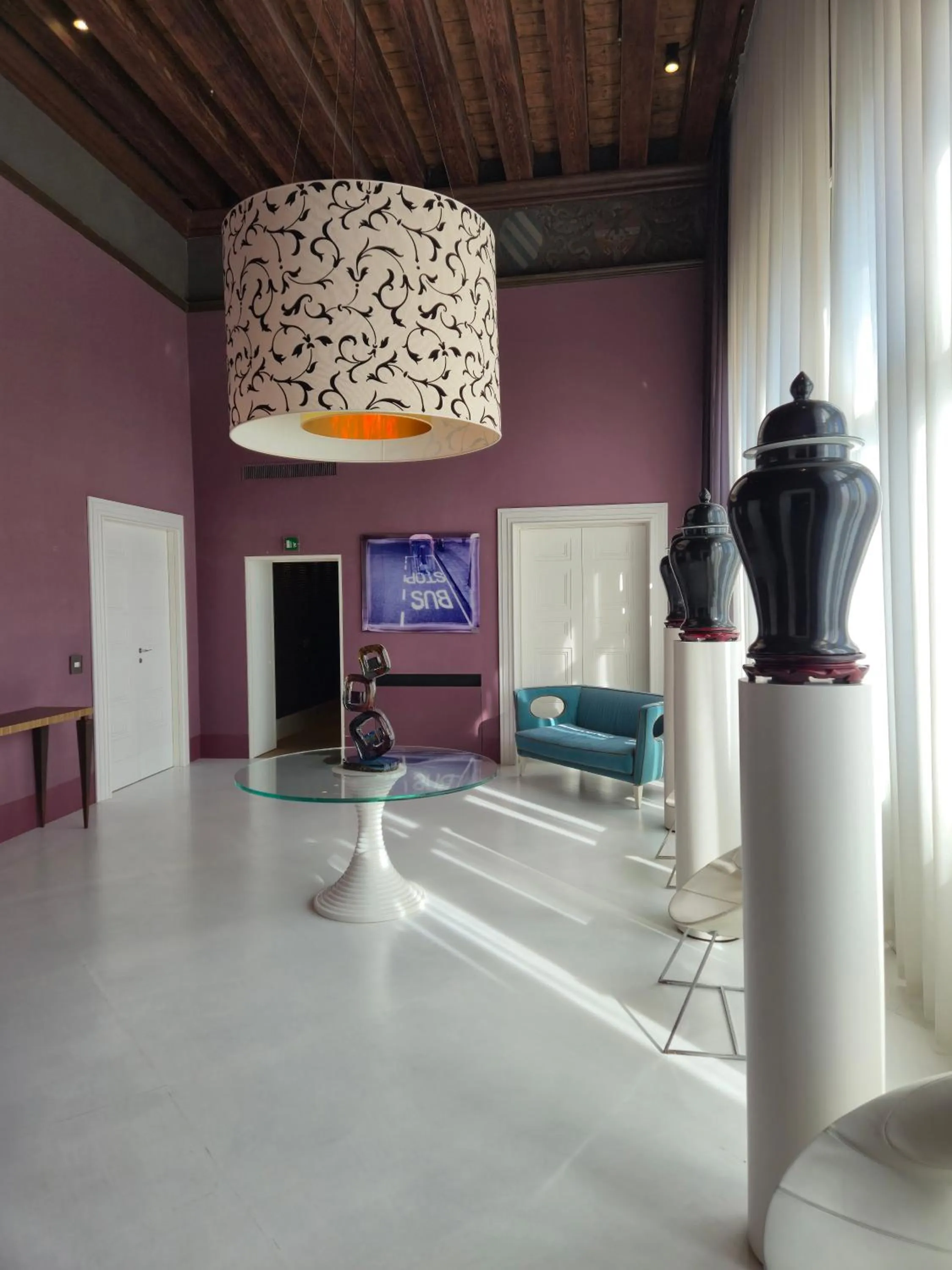 Communal lounge/ TV room in Sina Centurion Palace