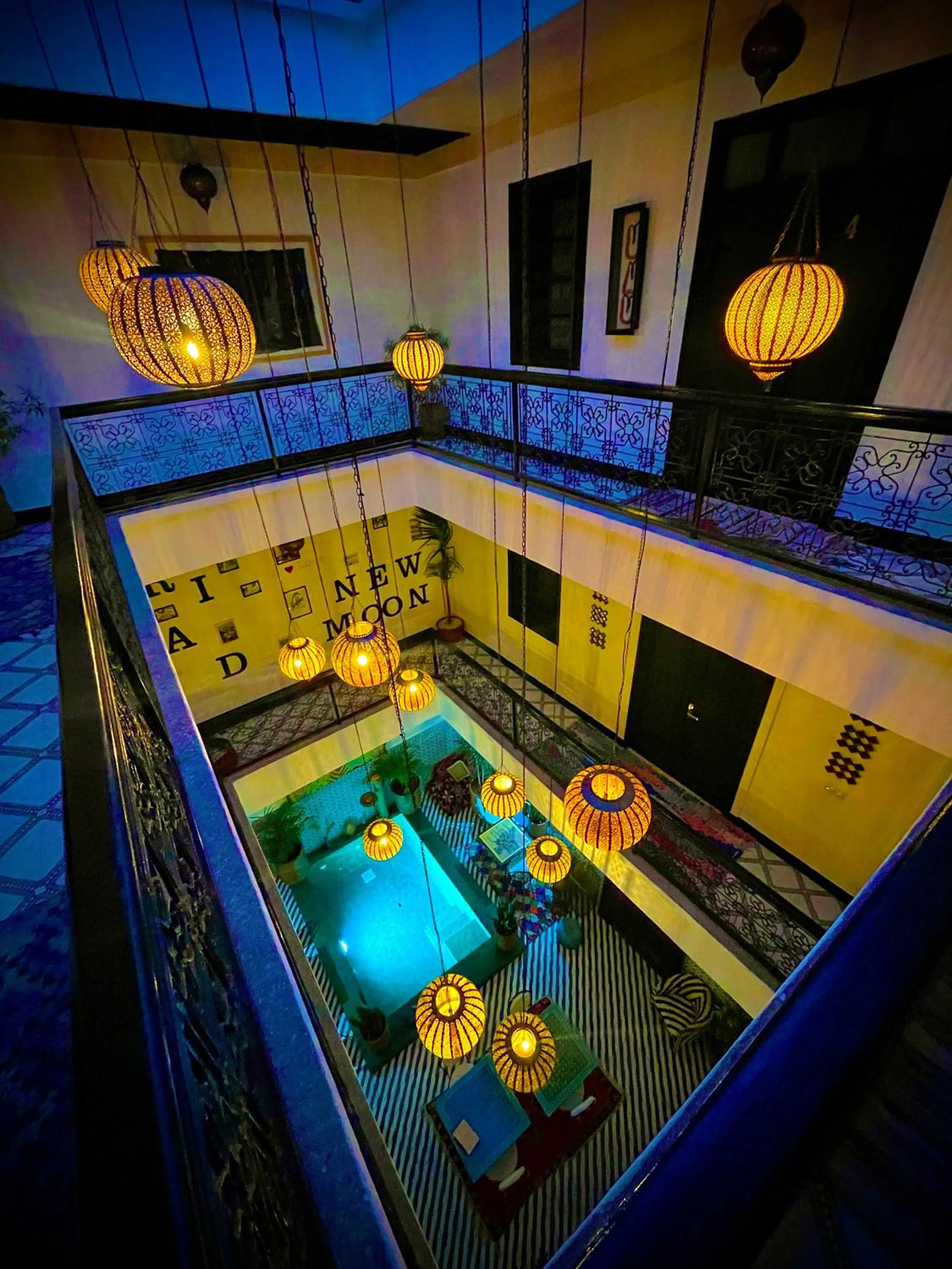 Riad New Moon
