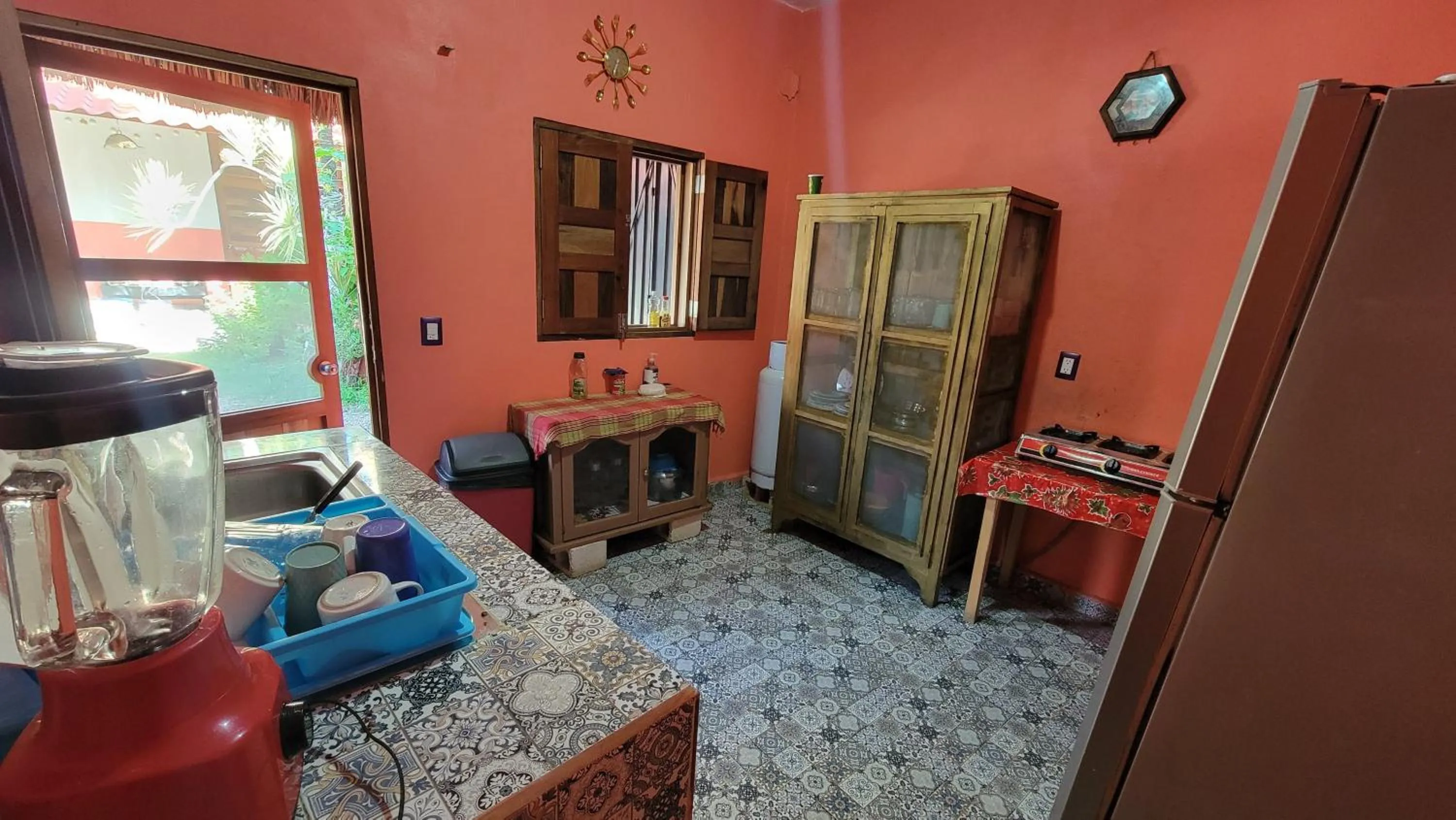Communal kitchen in Casa Coral