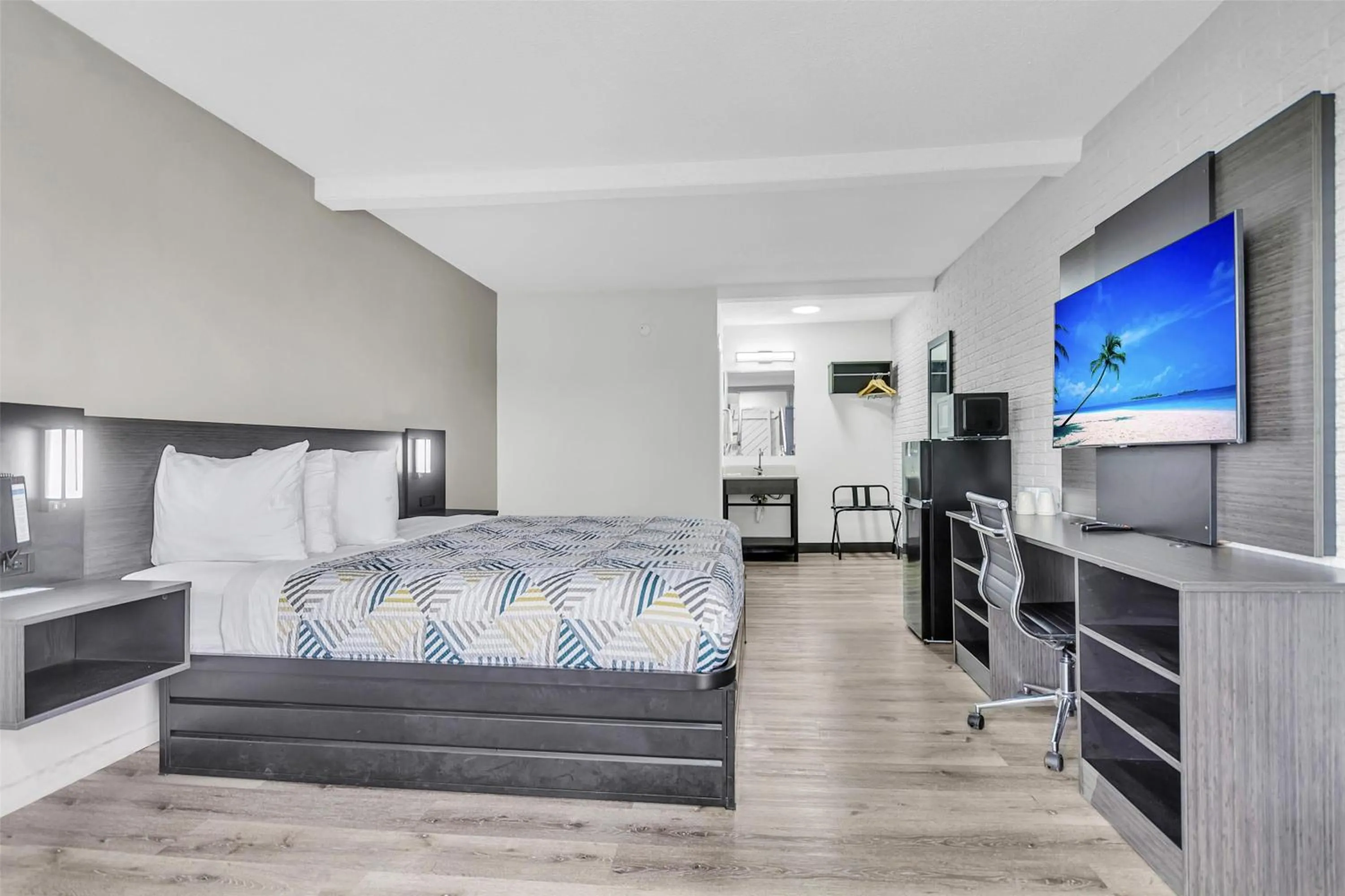 Bedroom, Bed in Motel 6 Summerville, SC Charleston