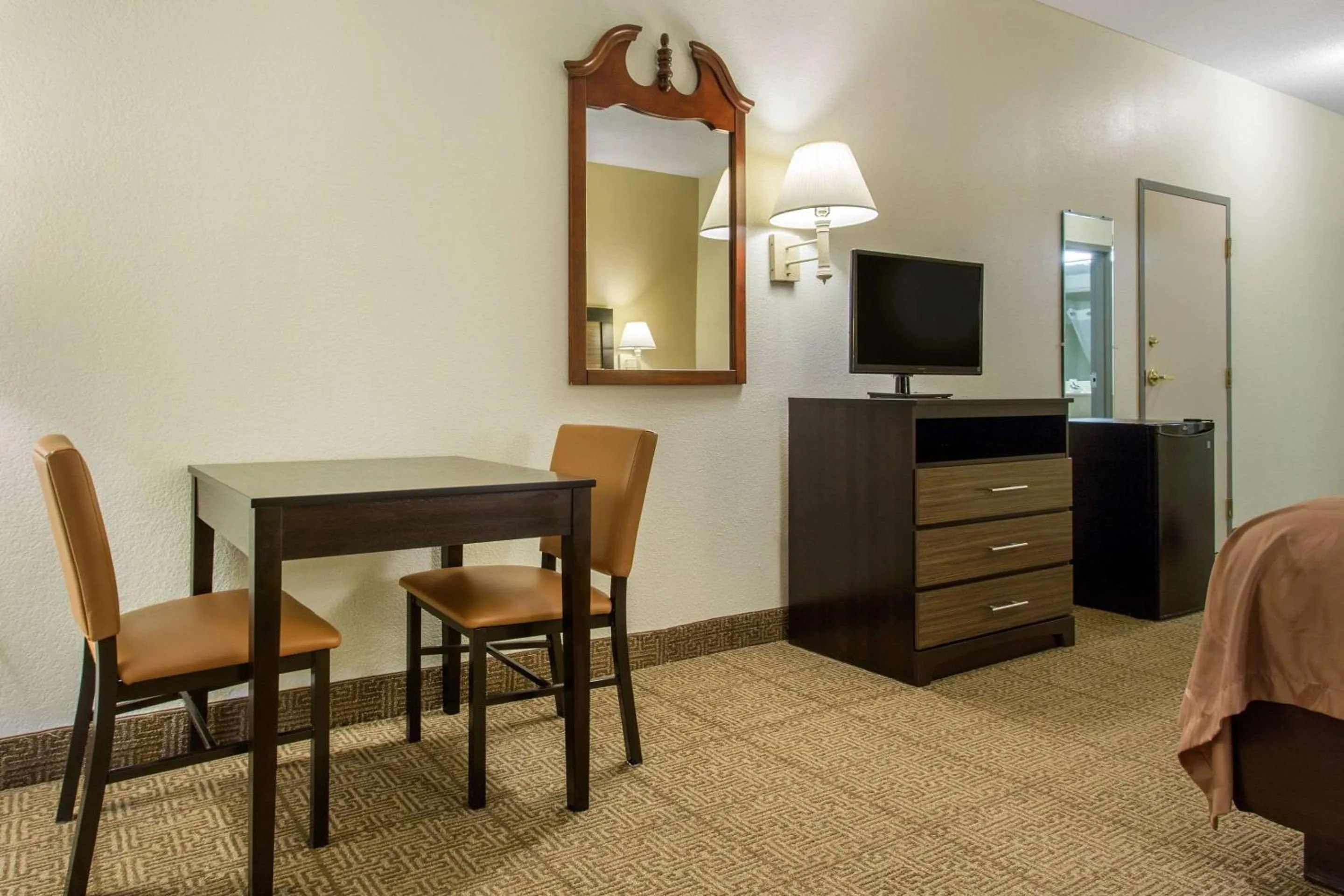 Photo of the whole room in Quality Inn Surfside Myrtle Beach