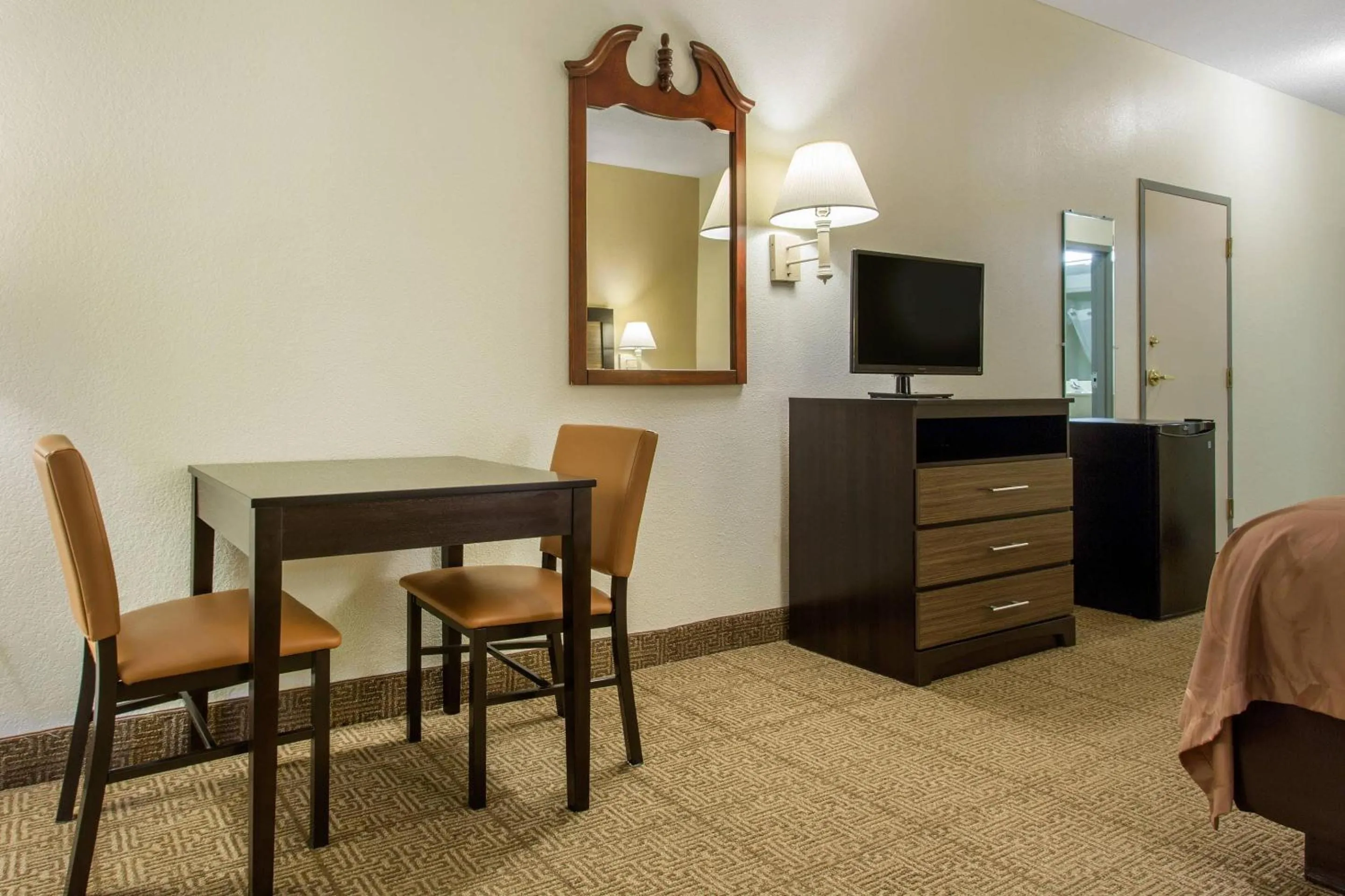 Bedroom in Quality Inn Surfside Myrtle Beach