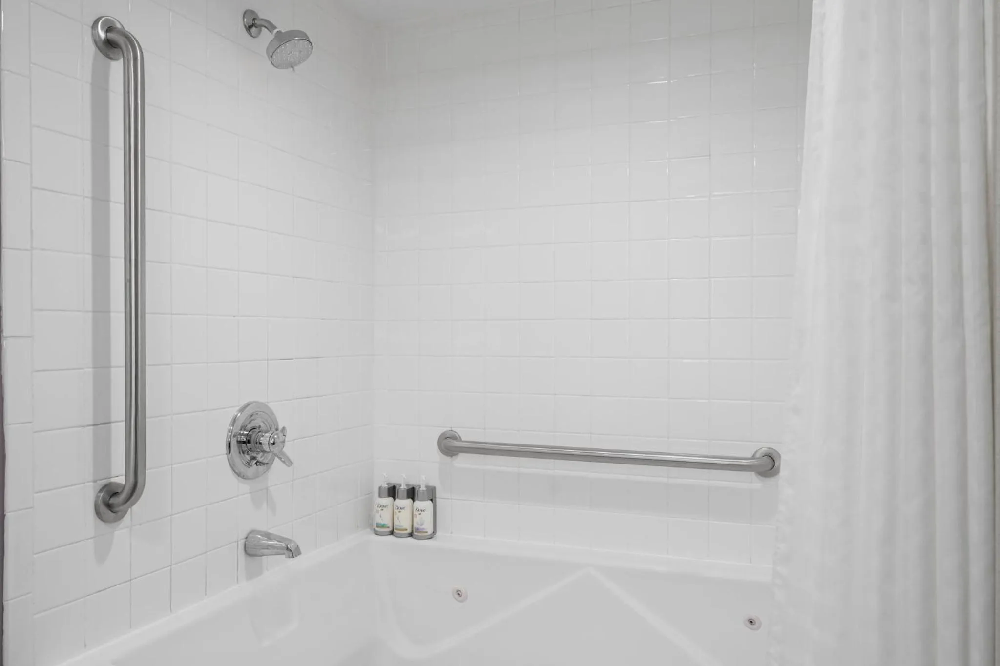 Bathroom in Garner Hotel Aiken South by IHG