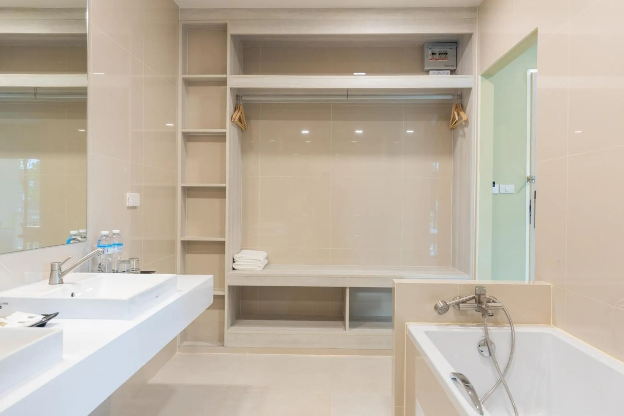 Bathroom in Porestva Hotel Sriracha