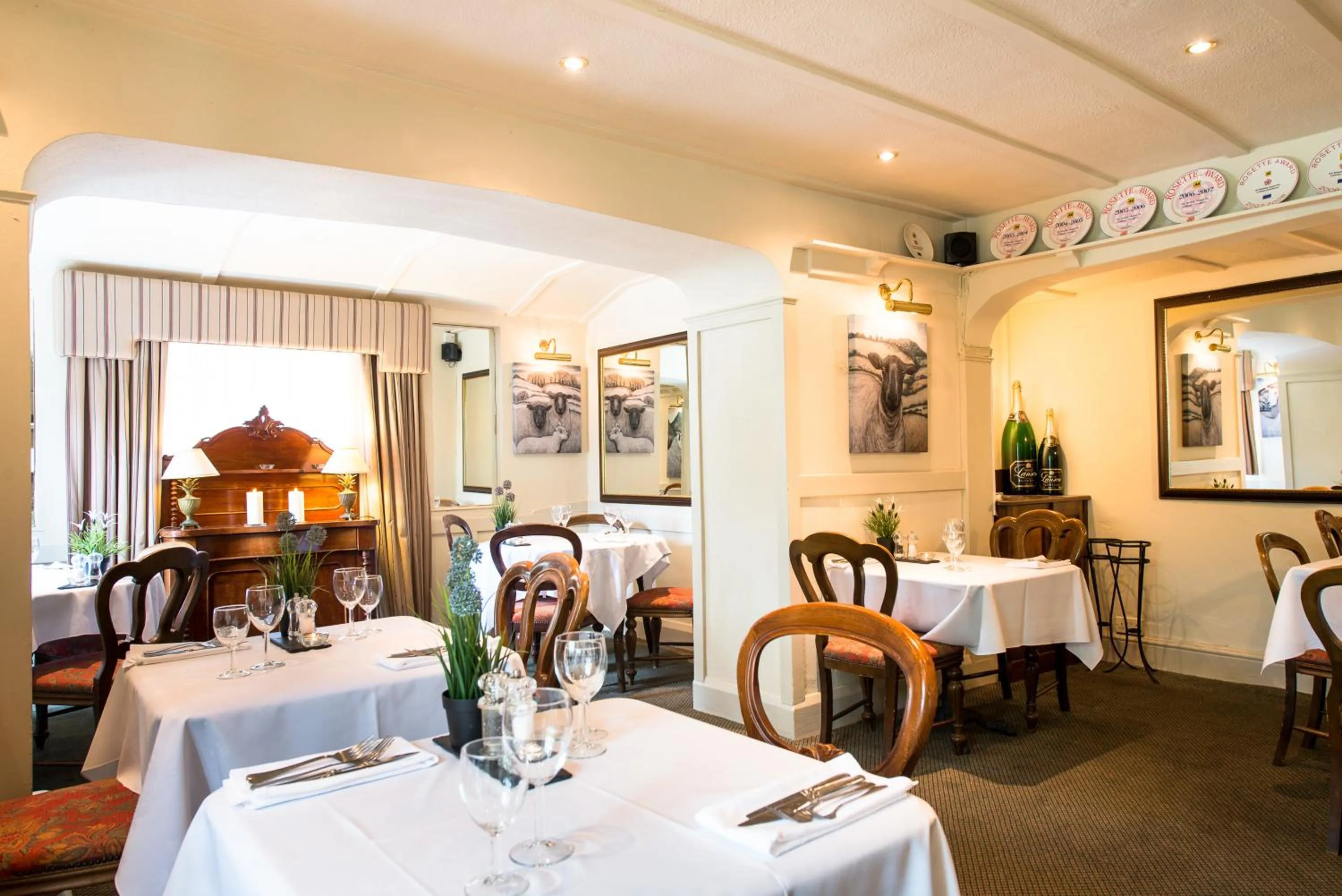 Food and drinks in The Groes Inn