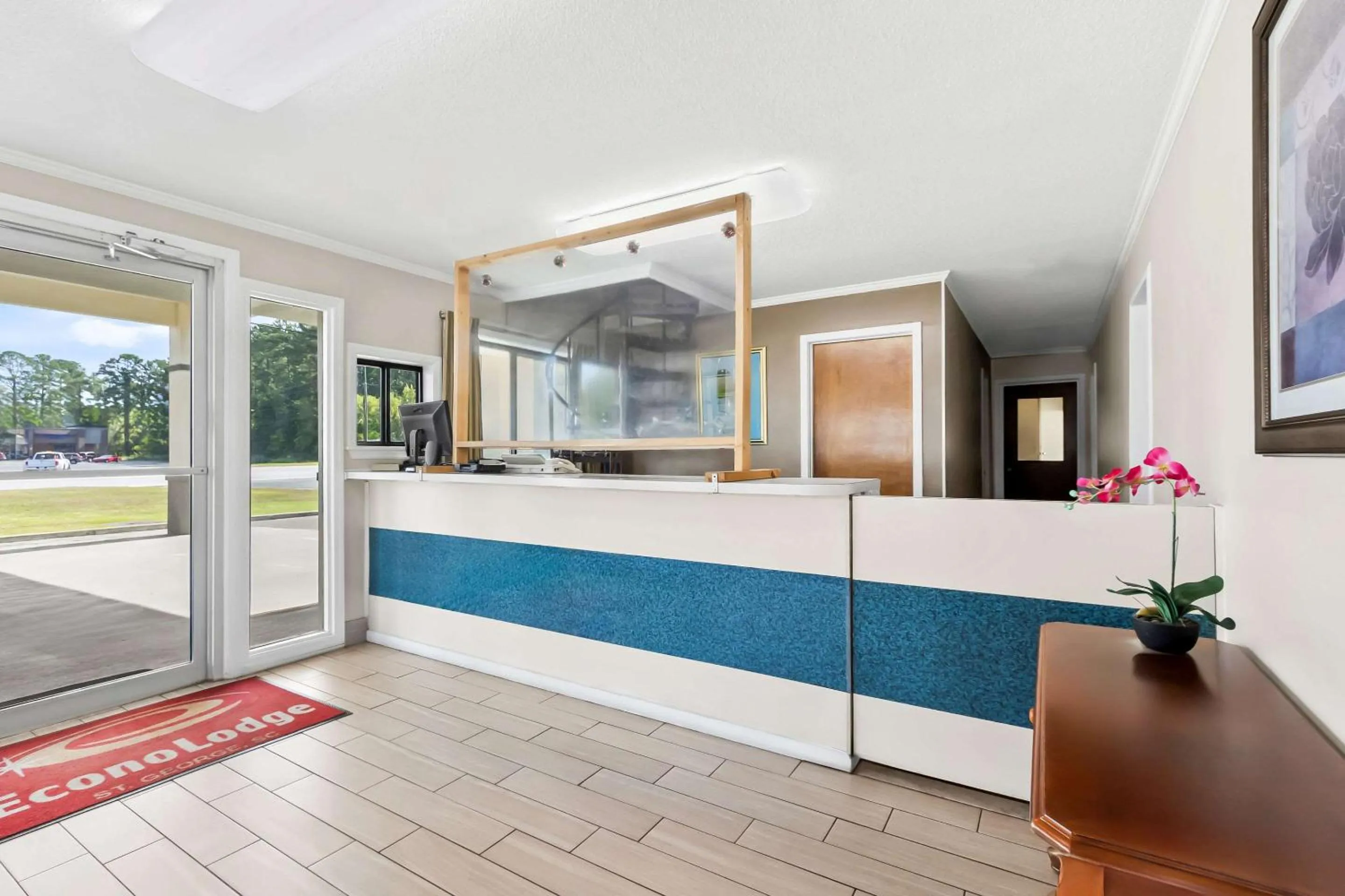 Lobby or reception in Econo Lodge St George