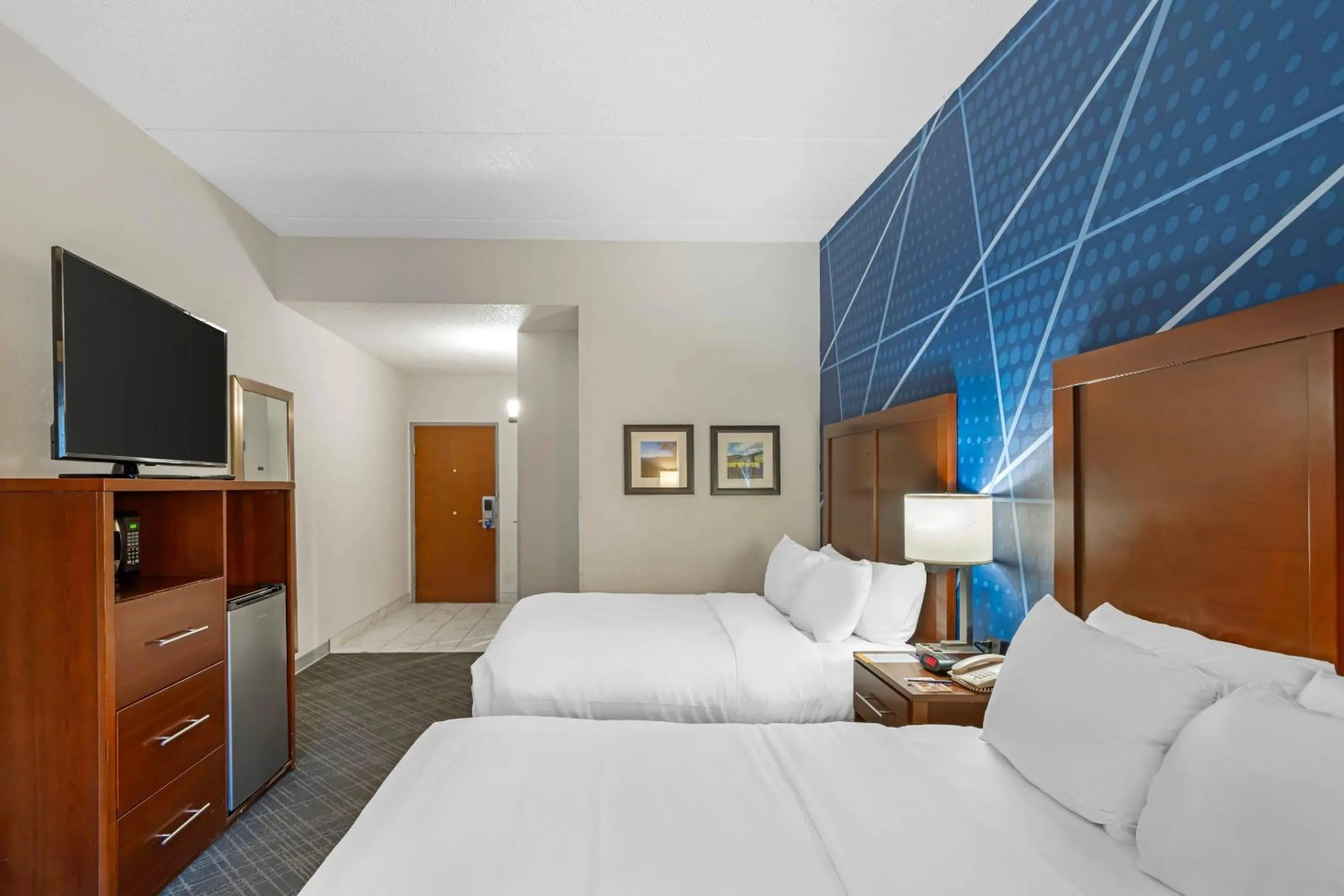 Bedroom, Bed in Comfort Inn & Suites Spartanburg North