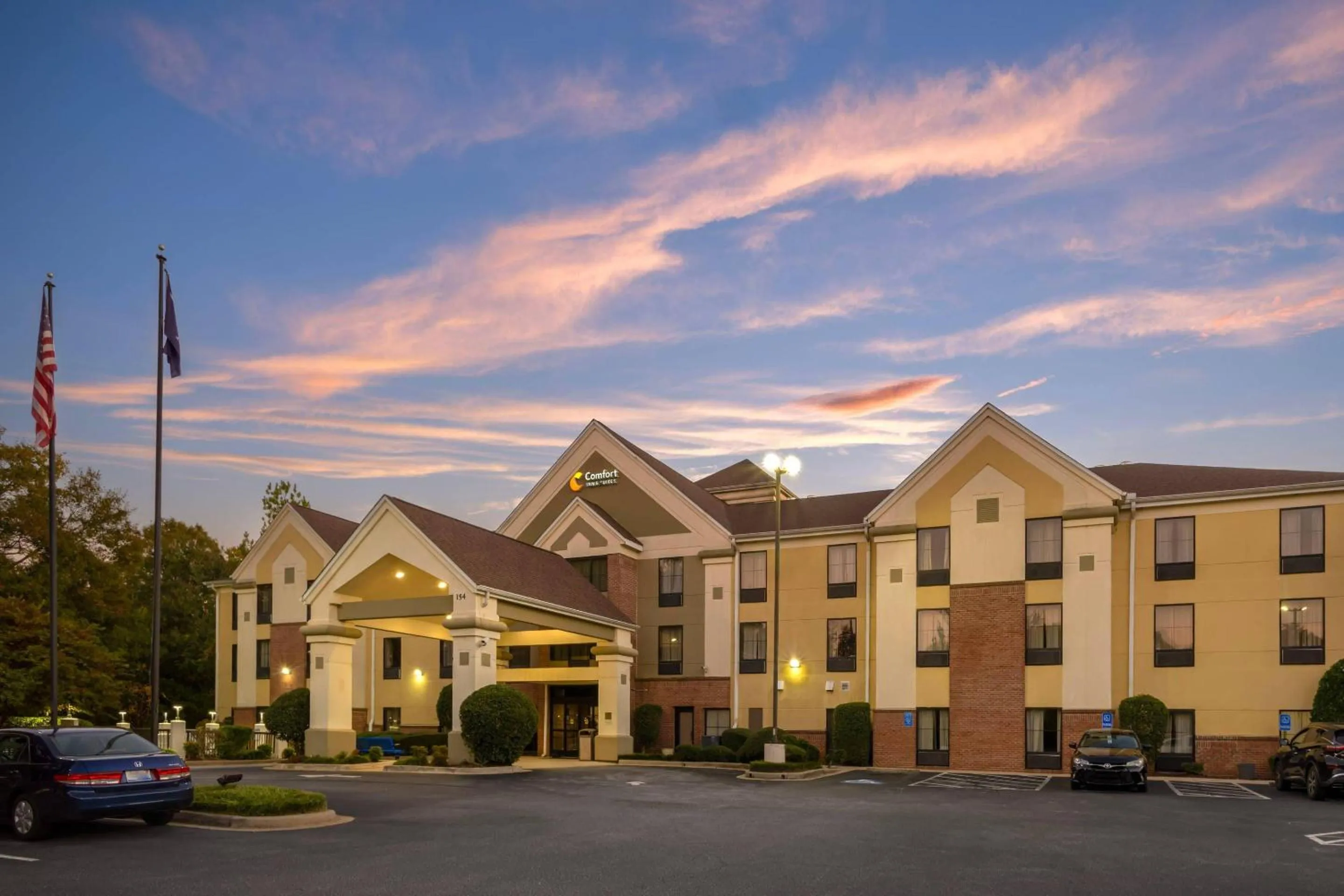 Property building in Comfort Inn & Suites Spartanburg North
