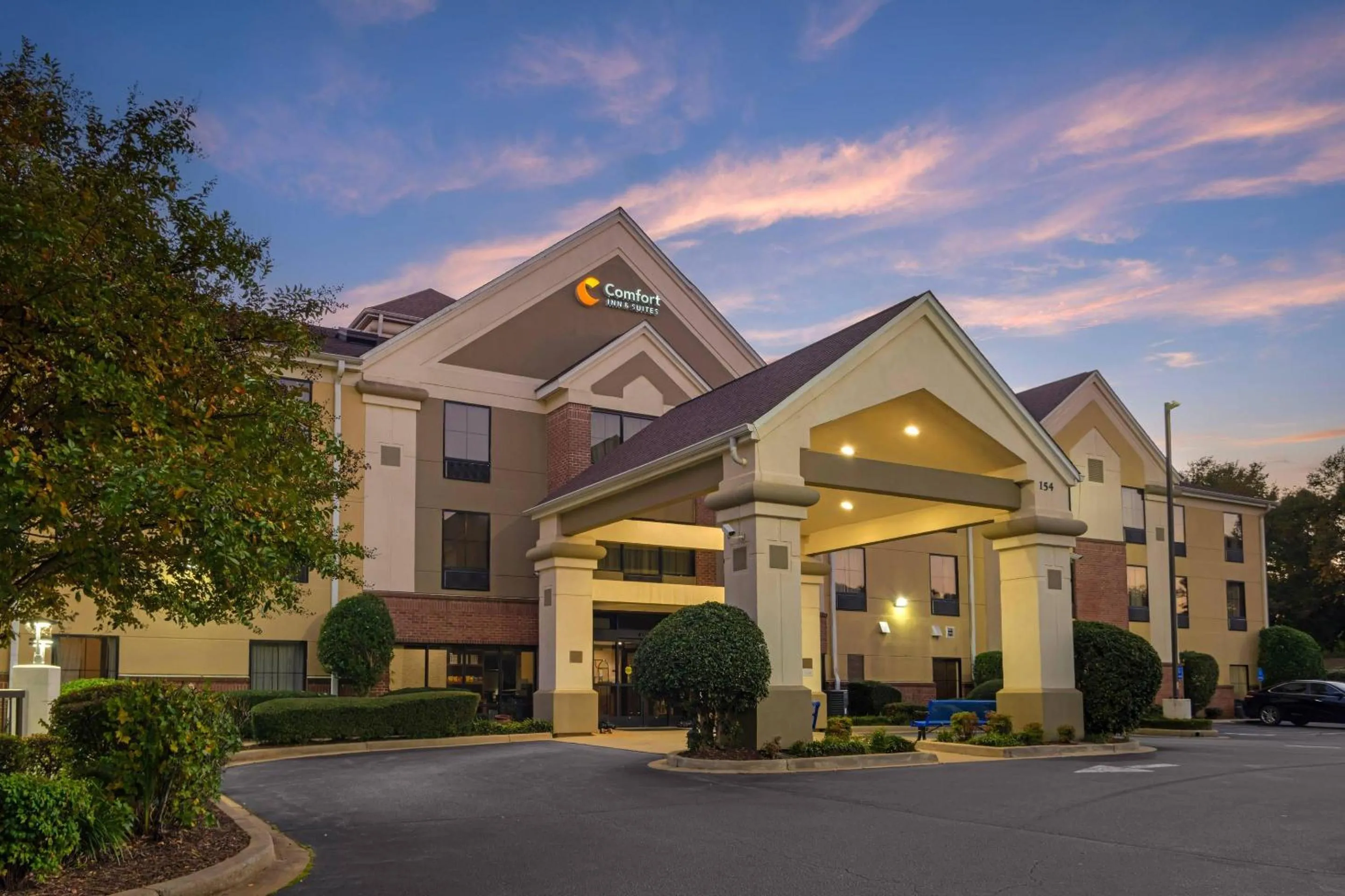Property building in Comfort Inn & Suites Spartanburg North