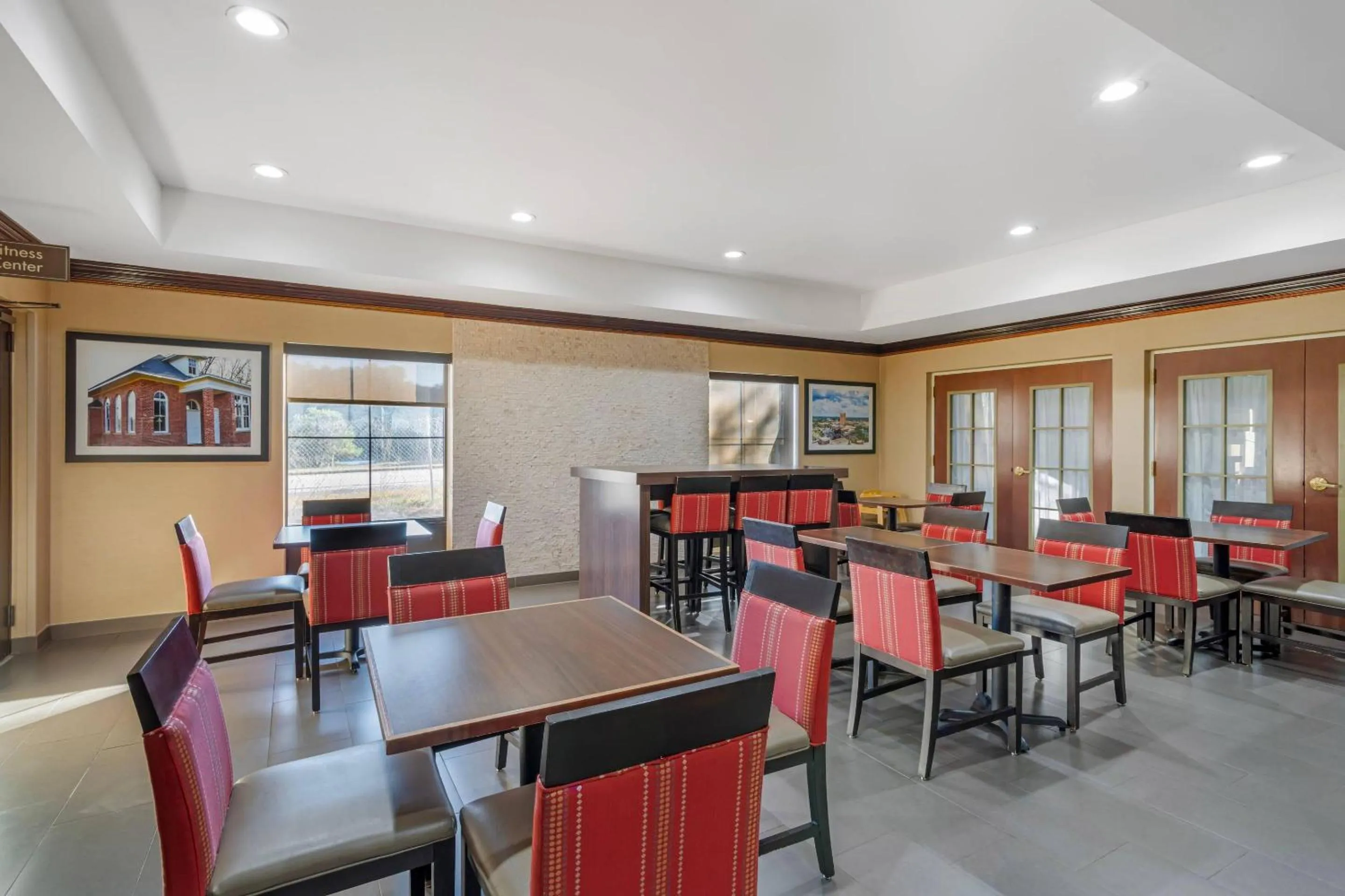 Breakfast in Comfort Inn & Suites Spartanburg North