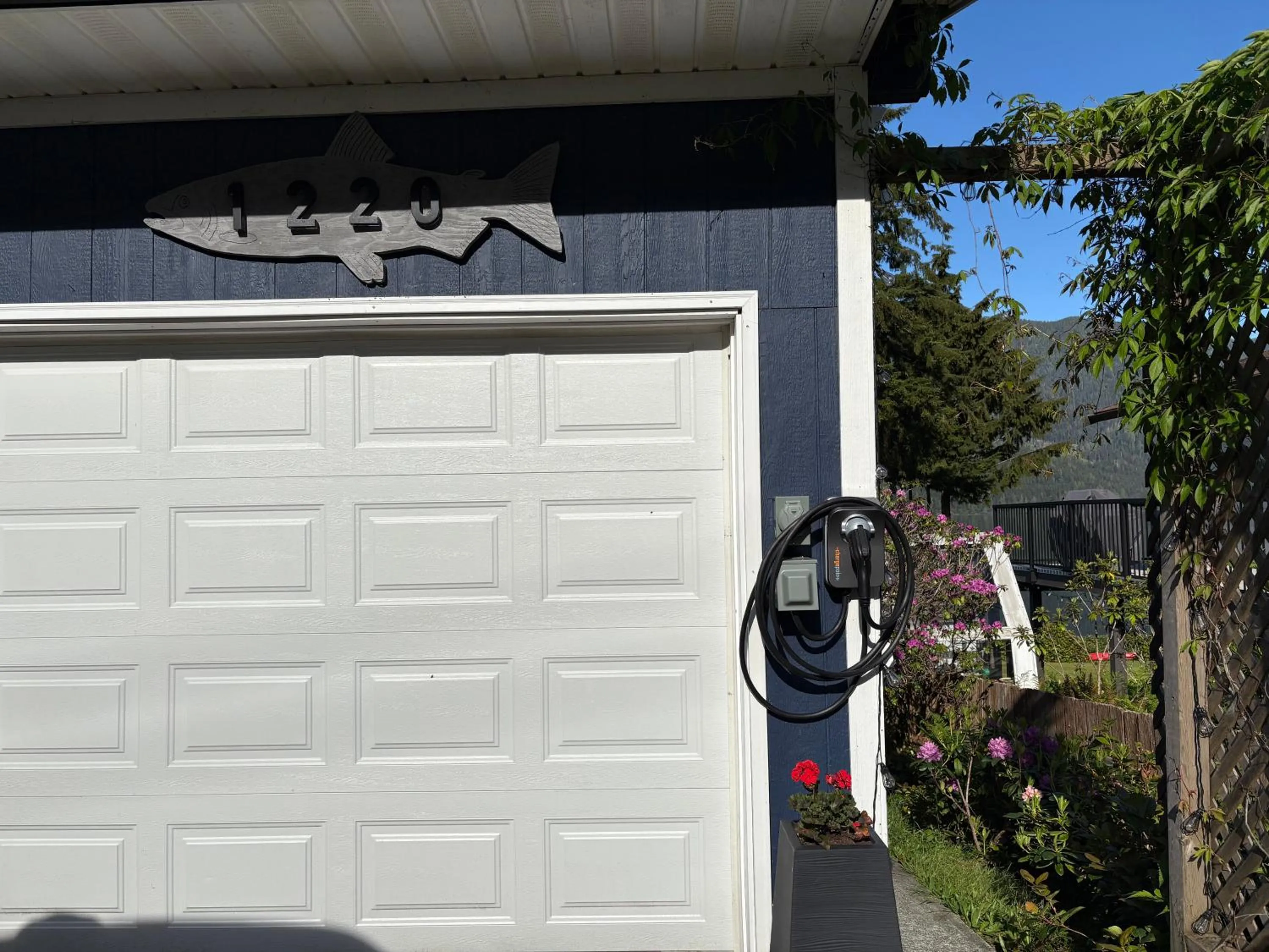 Property building in Frigon Suite -Waterfront