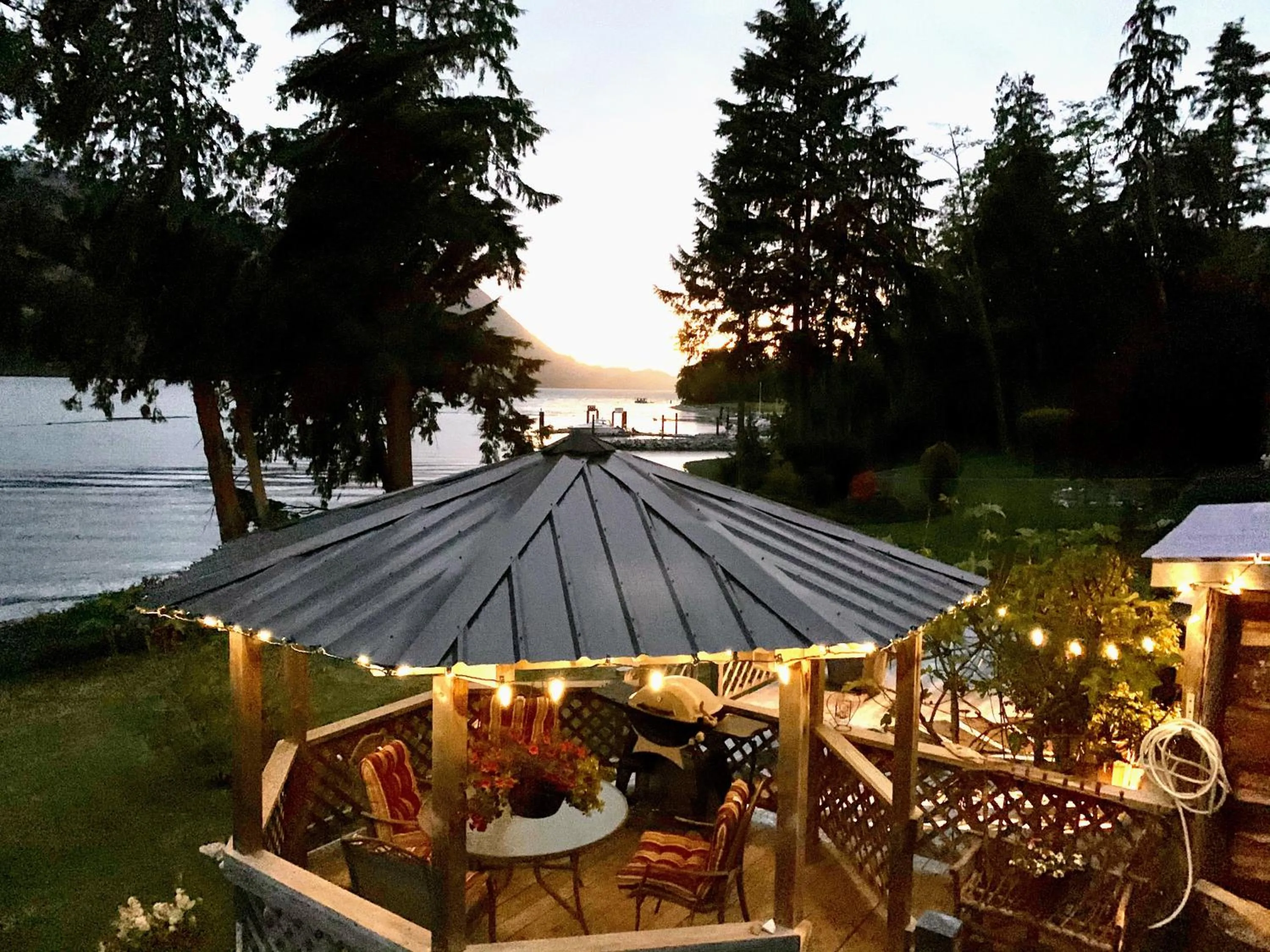 Patio in Frigon Suite -Waterfront