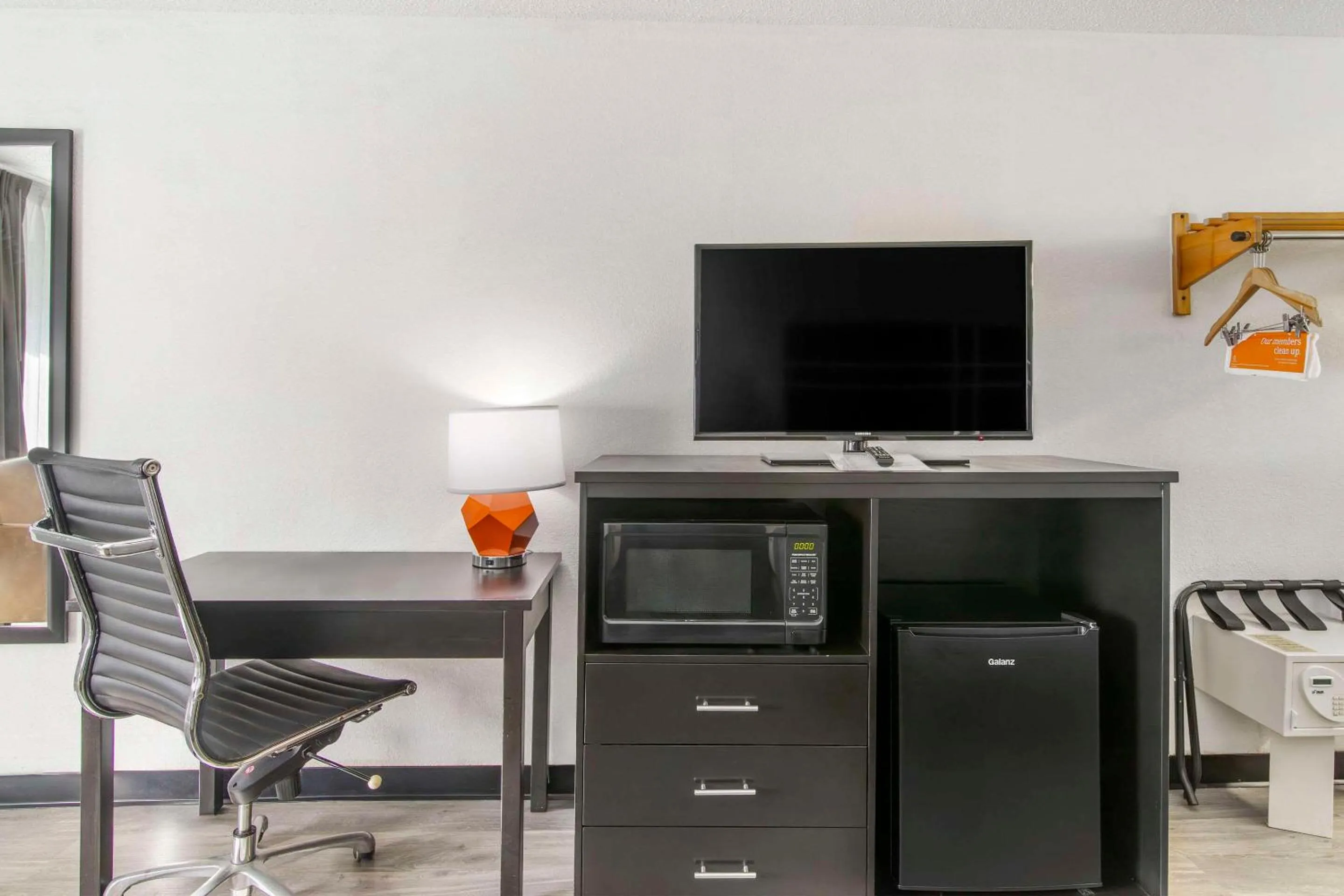 Bedroom in Quality Inn & Suites Hardeeville - Savannah North