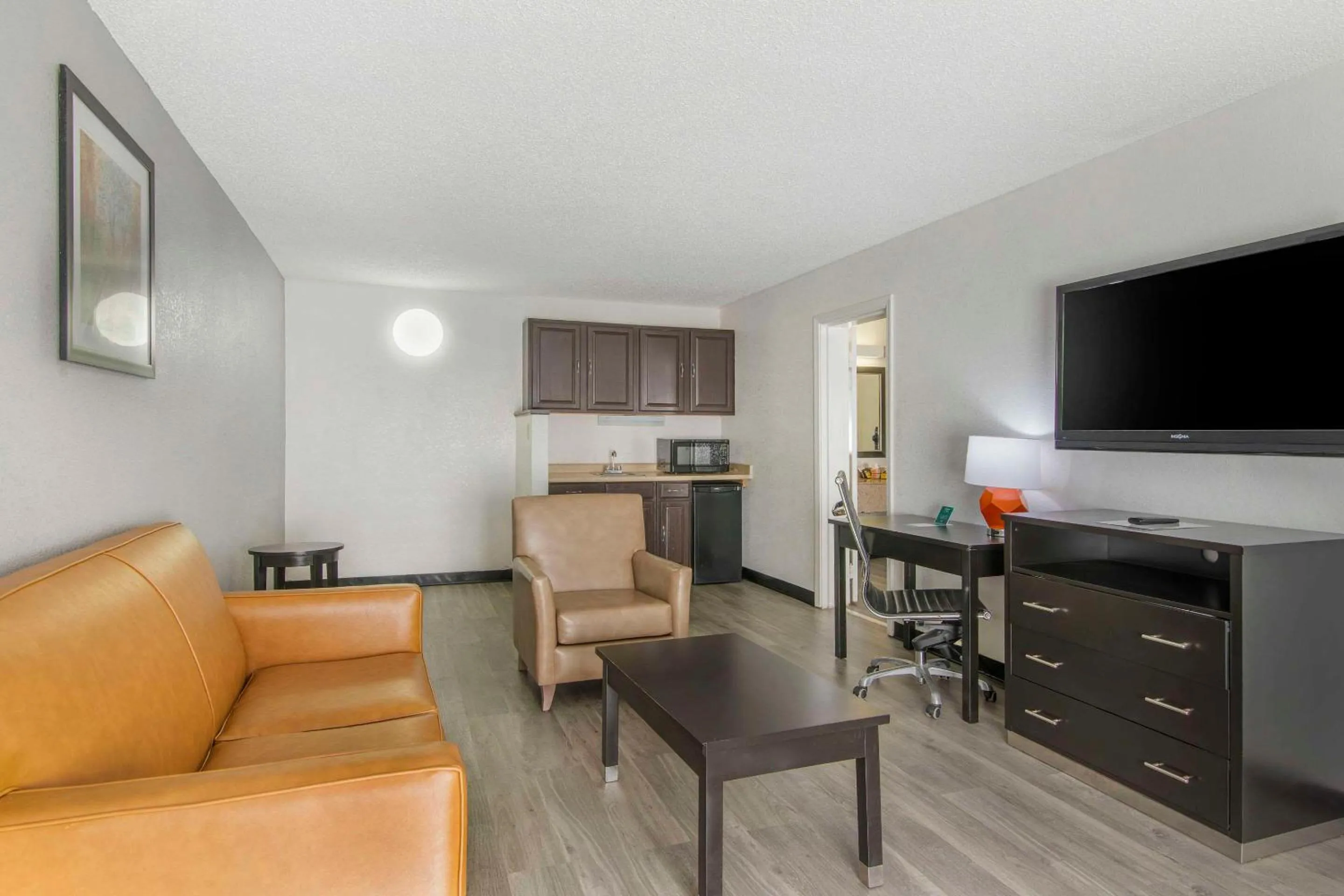 Bedroom in Quality Inn & Suites Hardeeville - Savannah North