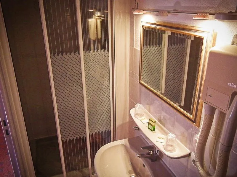 Bathroom in Hôtel & Spa La Ferme de l'Izoard