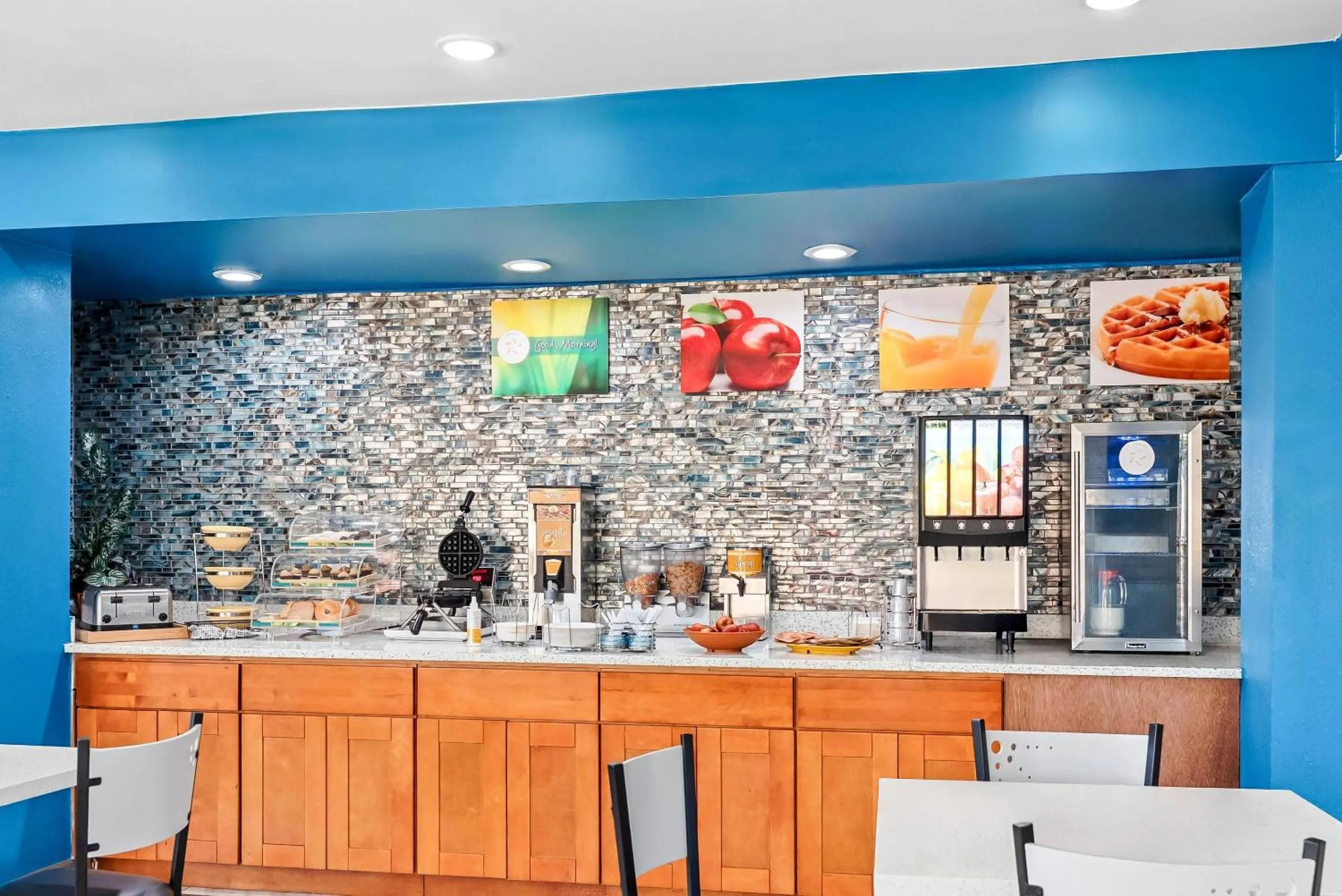 Breakfast in Quality Inn Aiken North