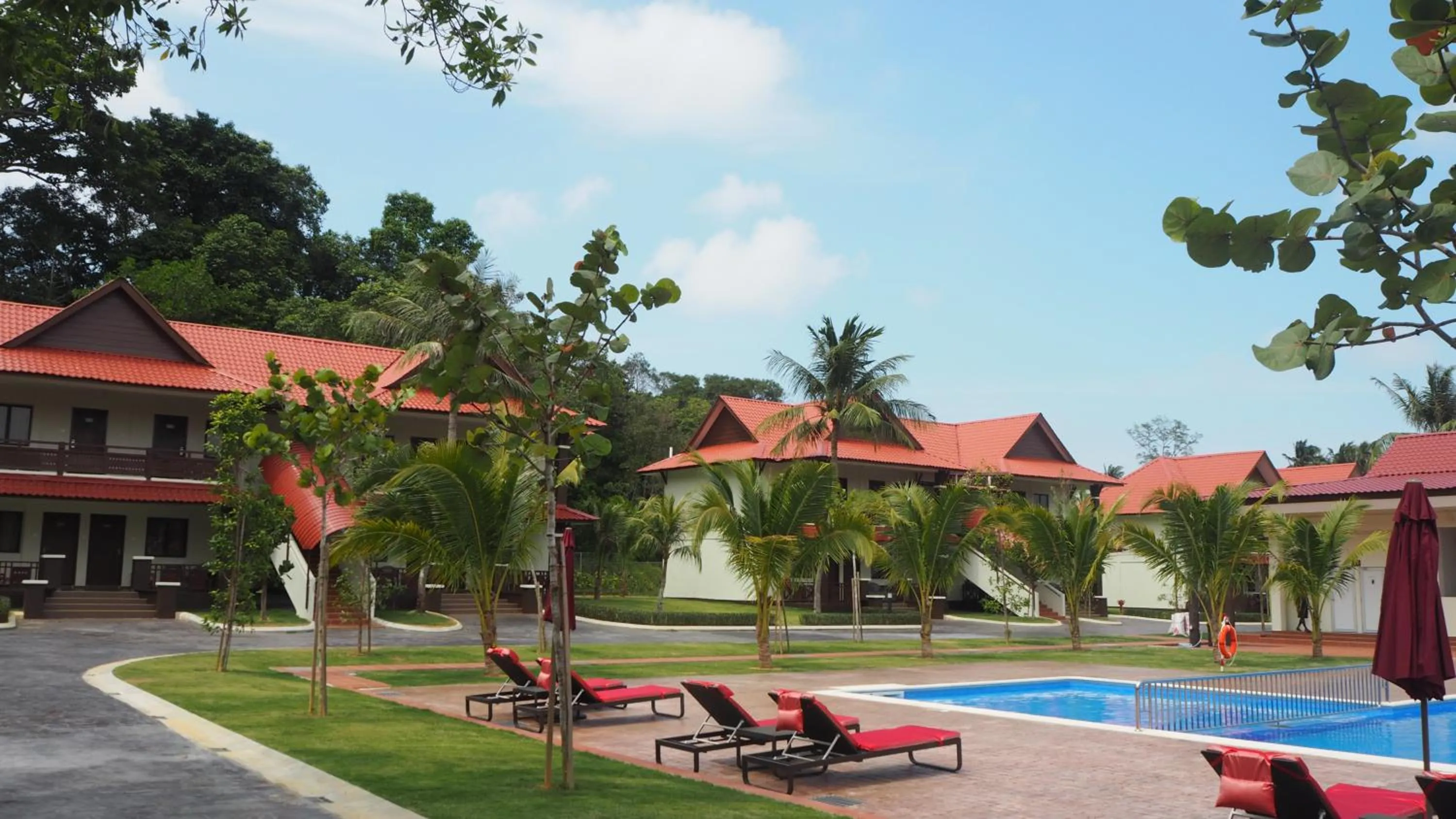 Lotus Seaview Beach Resort, Pengerang