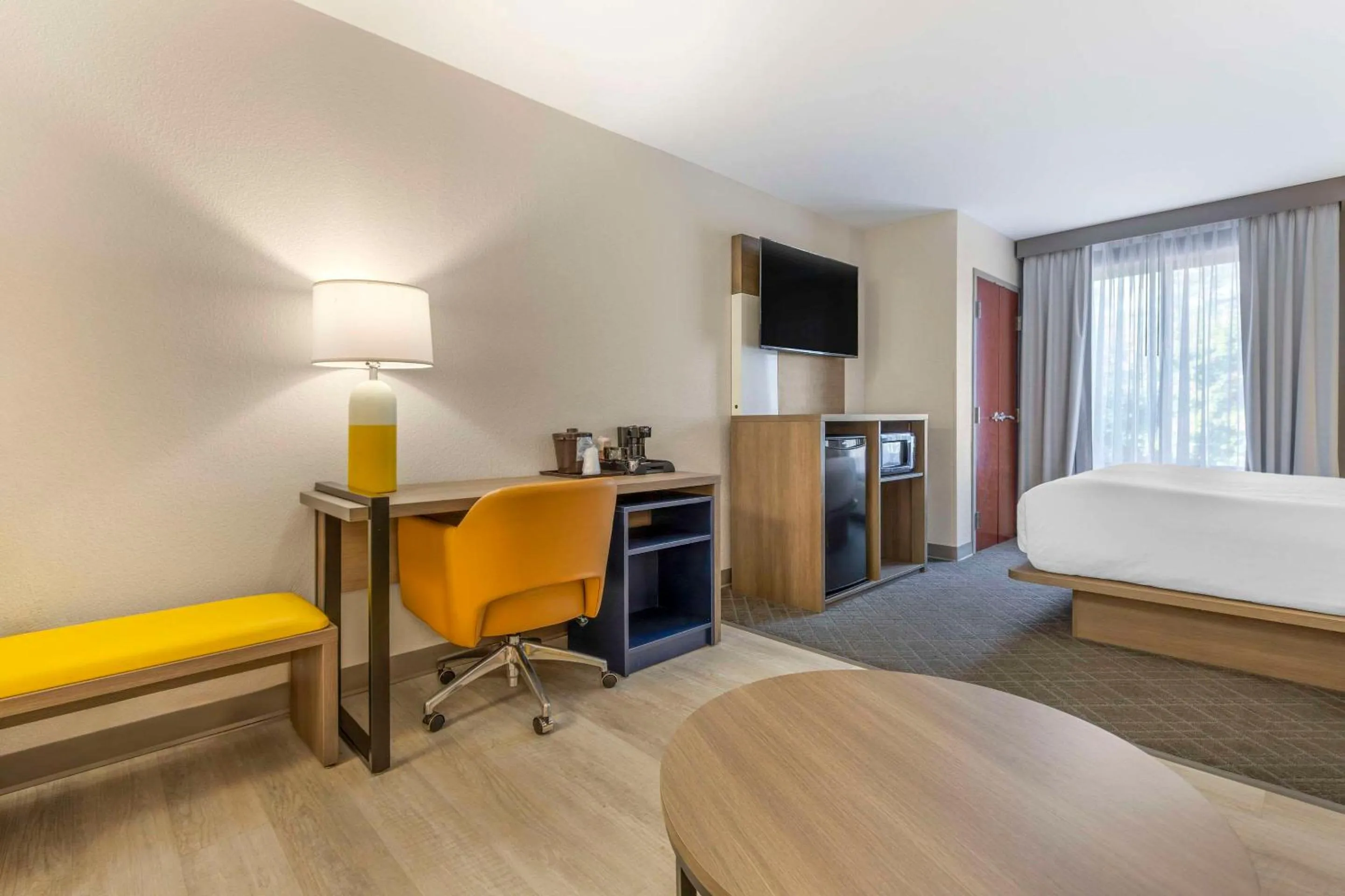 Bedroom, Bed in Comfort Suites Columbia Northeast - Fort Jackson