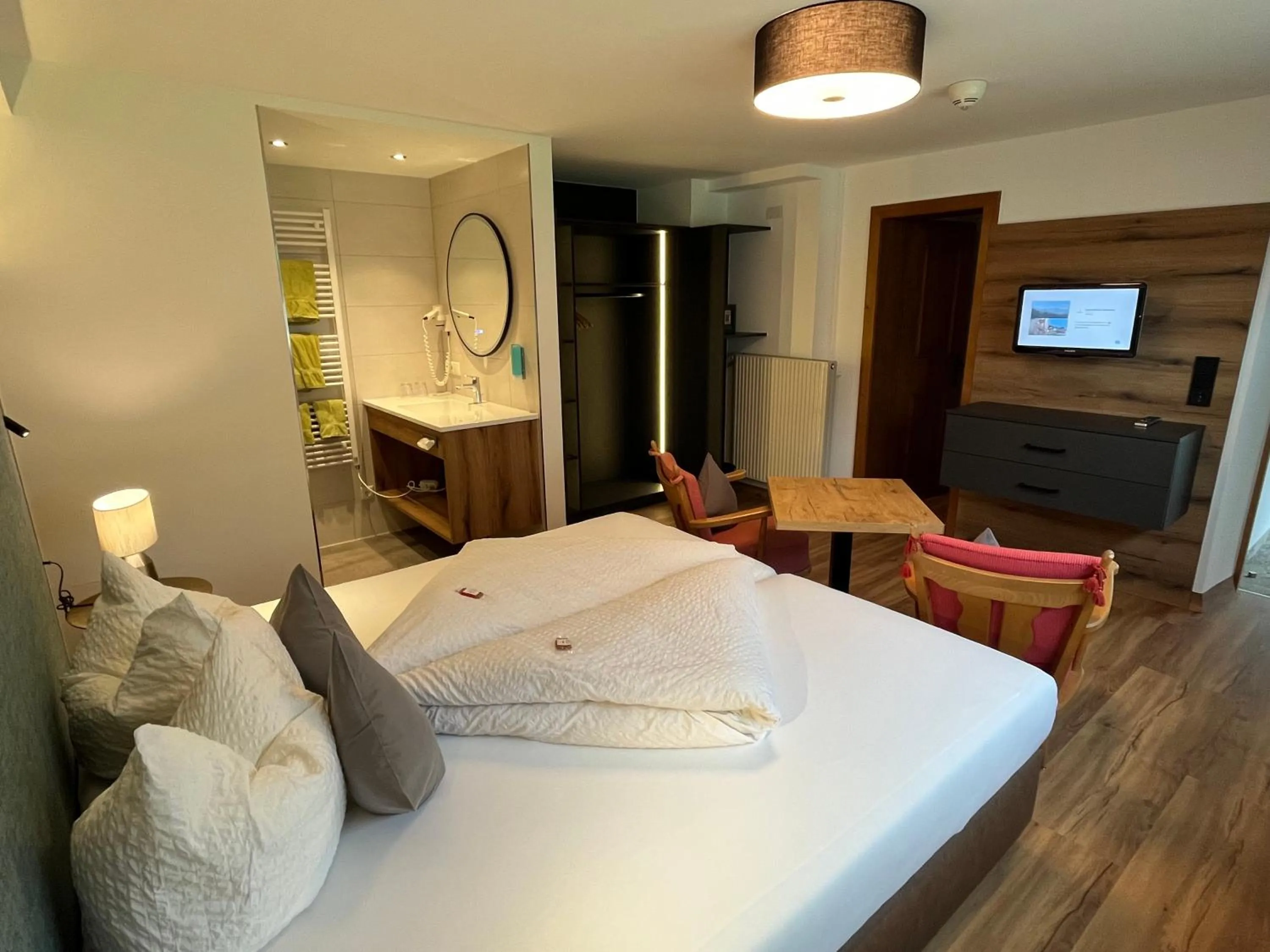 Bedroom, Bed in Apart Matthias