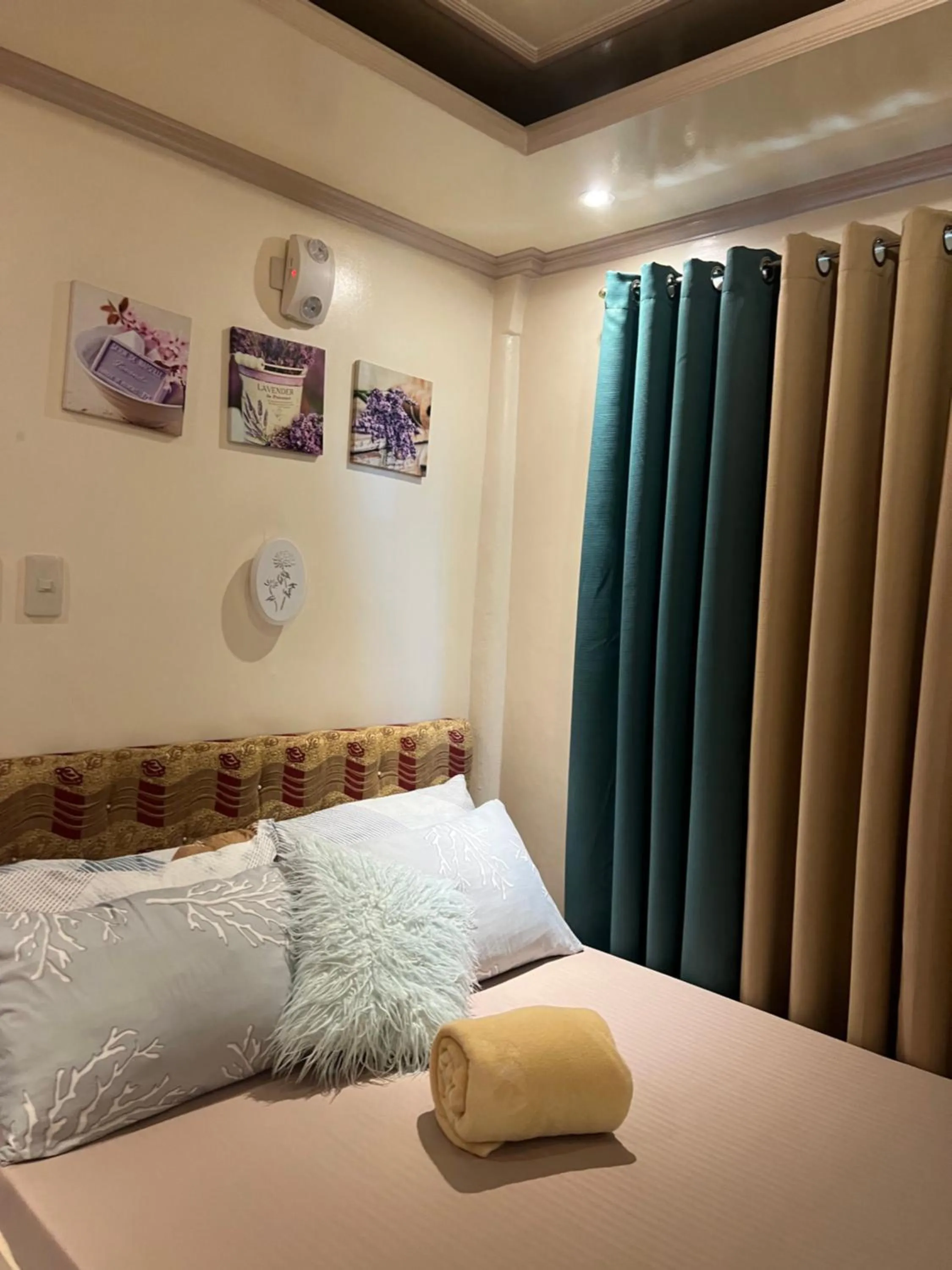 Bed in Palompon Sugar's Inn