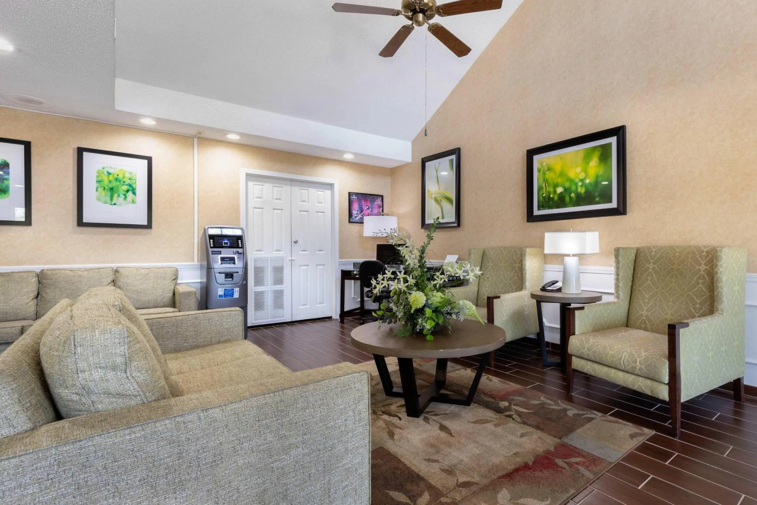 Lobby or reception in Quality Inn Cheraw