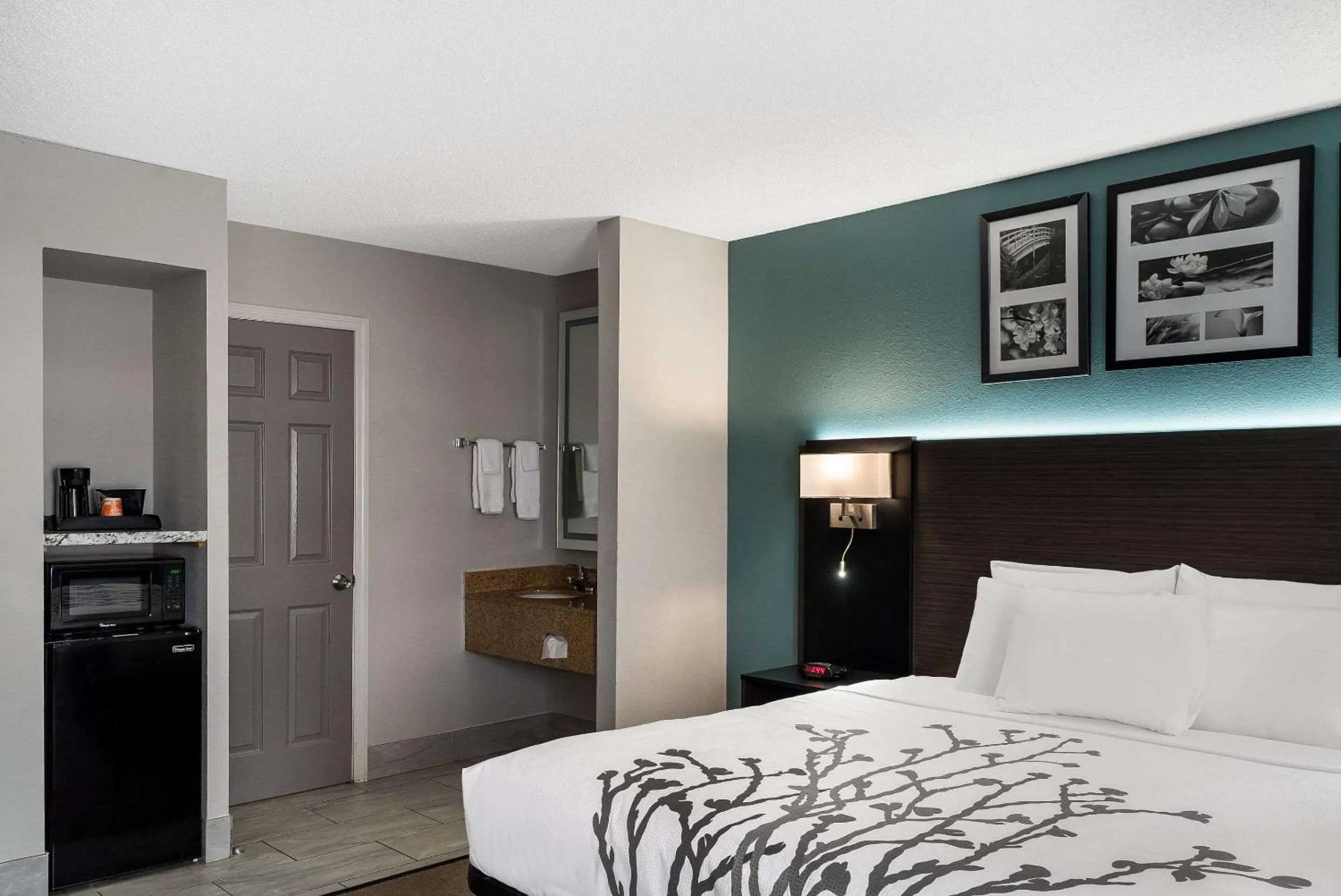 Bedroom in Sleep Inn