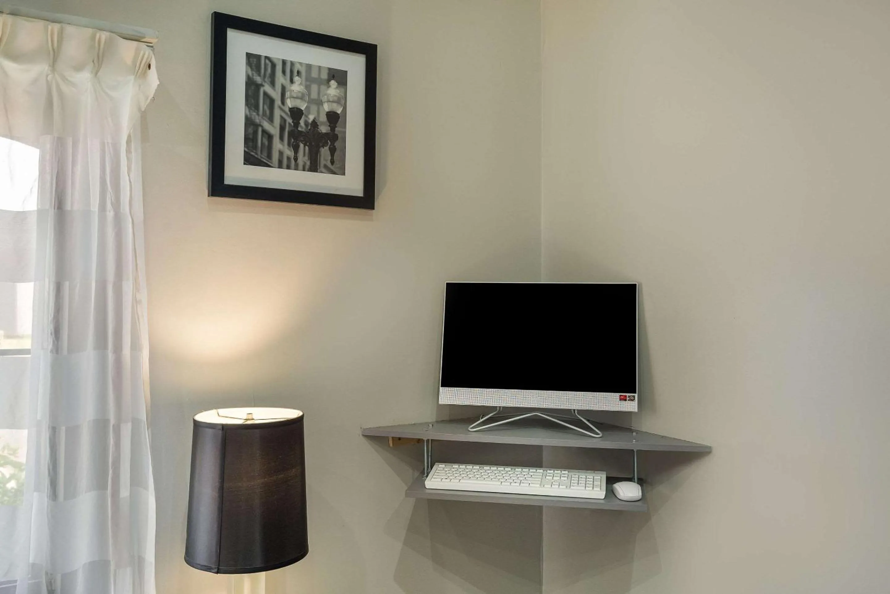 Business facilities, TV/Entertainment Center in Sleep Inn