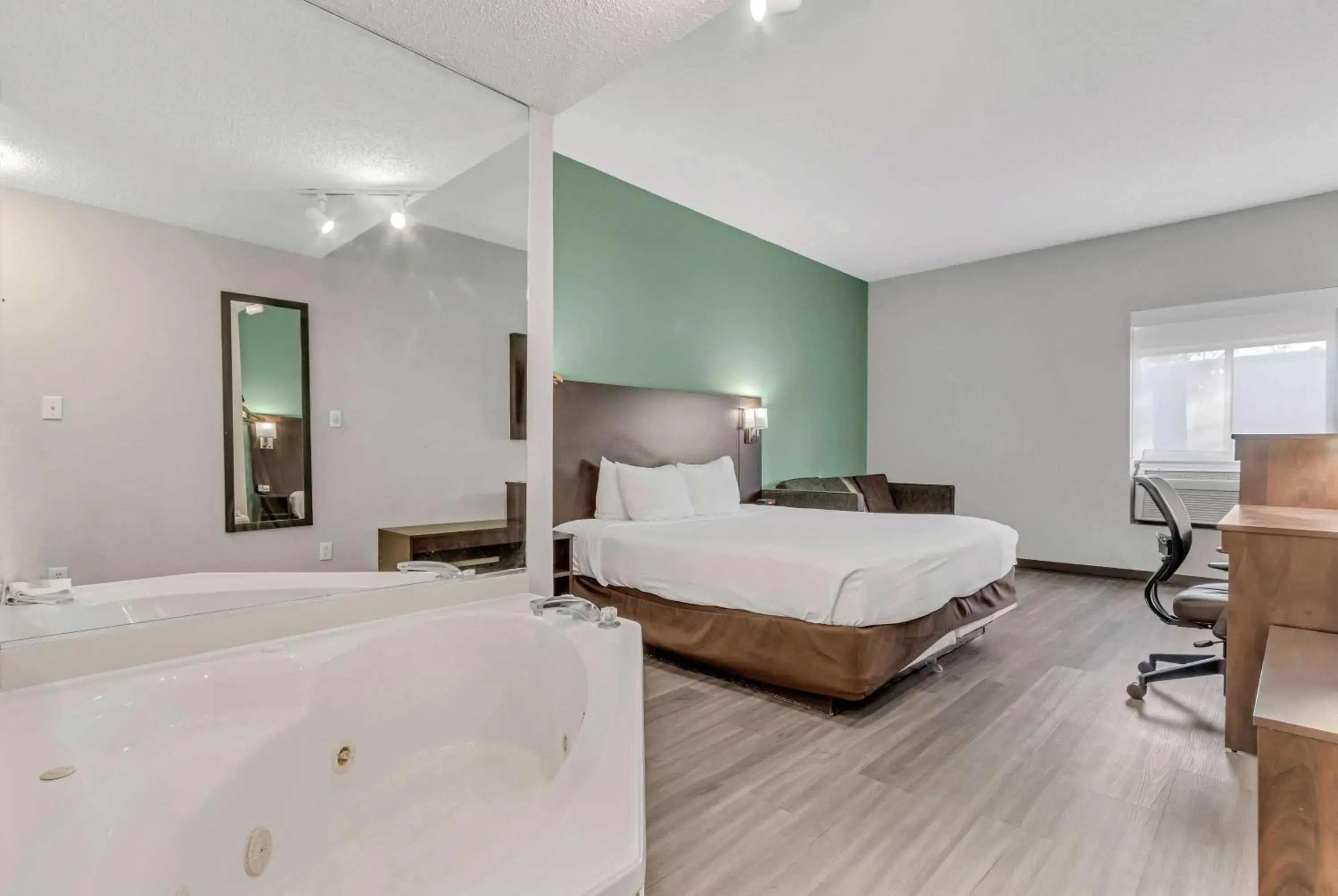 Deluxe King Suite - 2nd Floor No Elevator - Non-Smoking - Stairs Access Only in Baymont by Wyndham North Myrtle Beach Deluxe King Suite - 2nd Floor No Elevator - Non-Smoking - Stairs Access Only in Baymont by Wyndham North Myrtle Beach