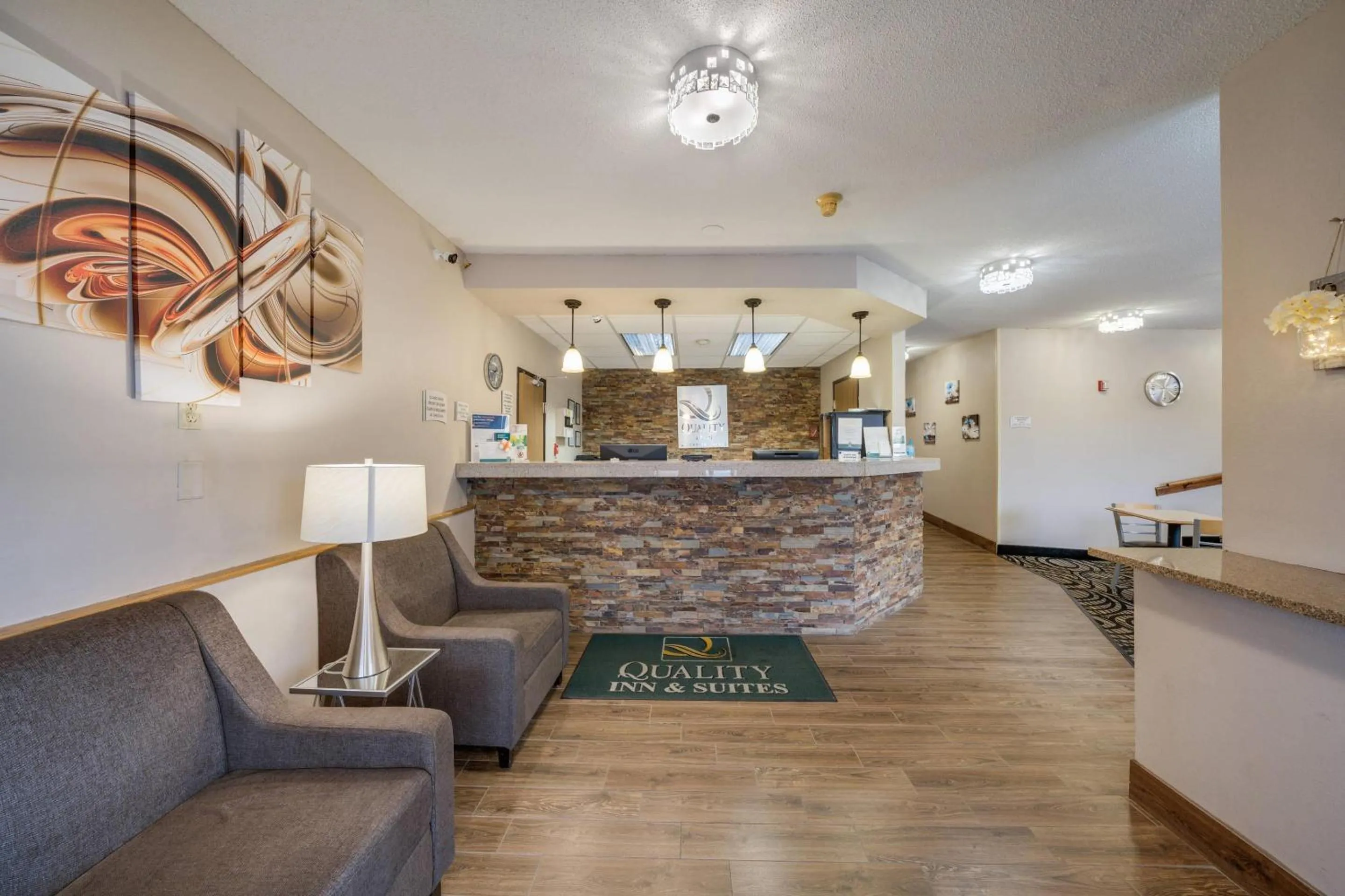 Lobby or reception in Quality Inn & Suites Sioux Falls South