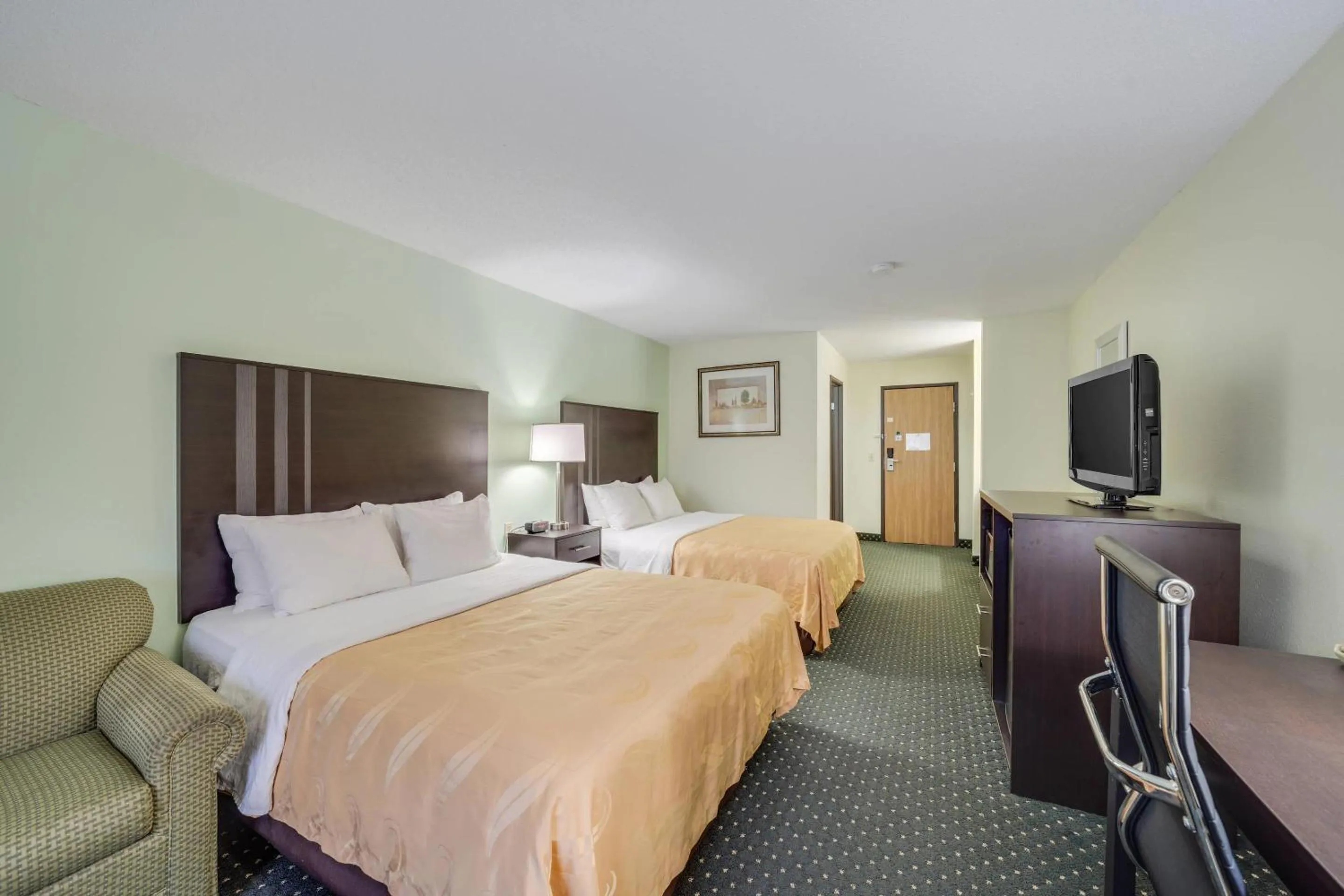 Bedroom, Bed in Quality Inn & Suites Sioux Falls South