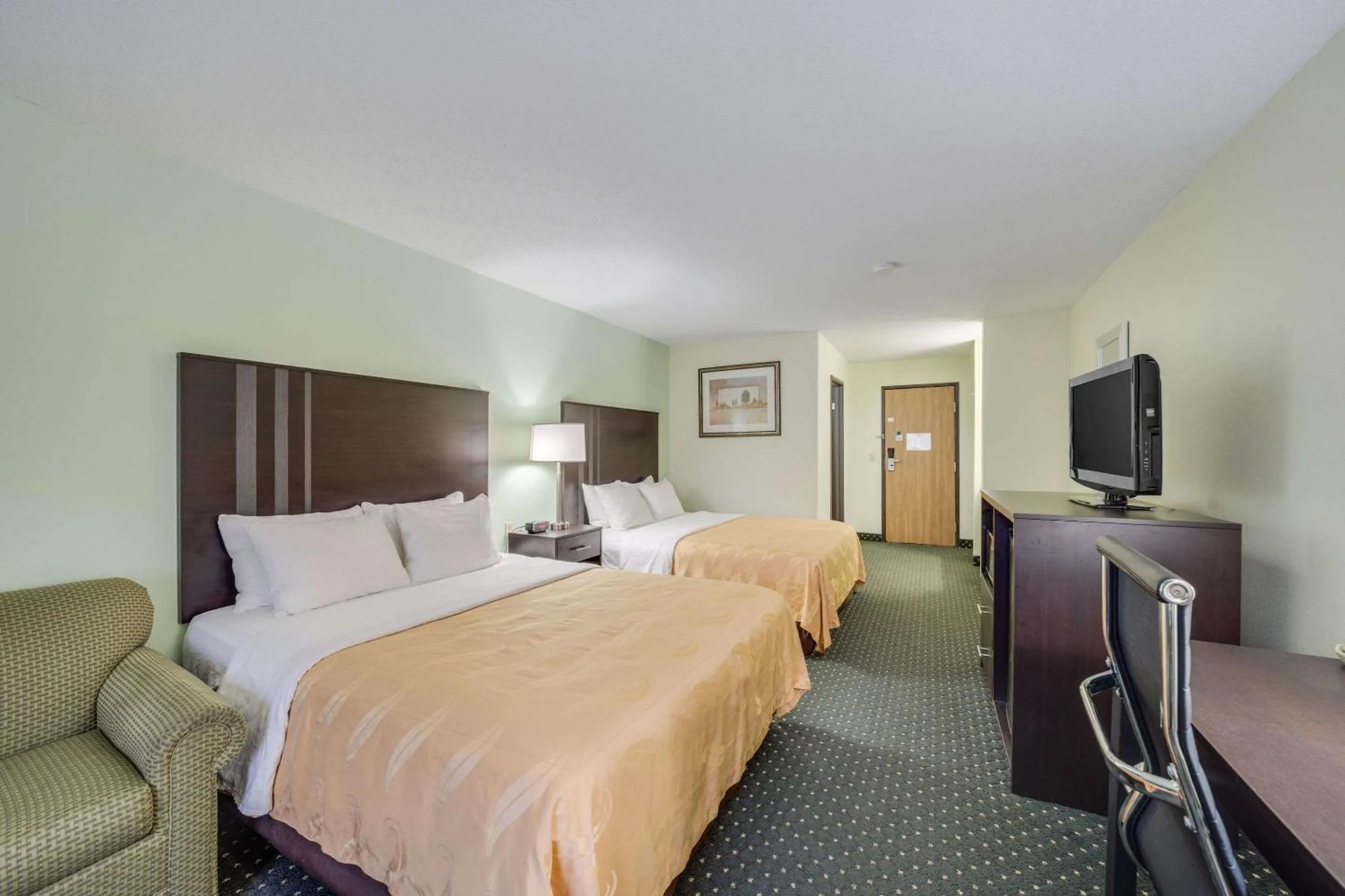 Bedroom, Bed in Quality Inn & Suites Sioux Falls South